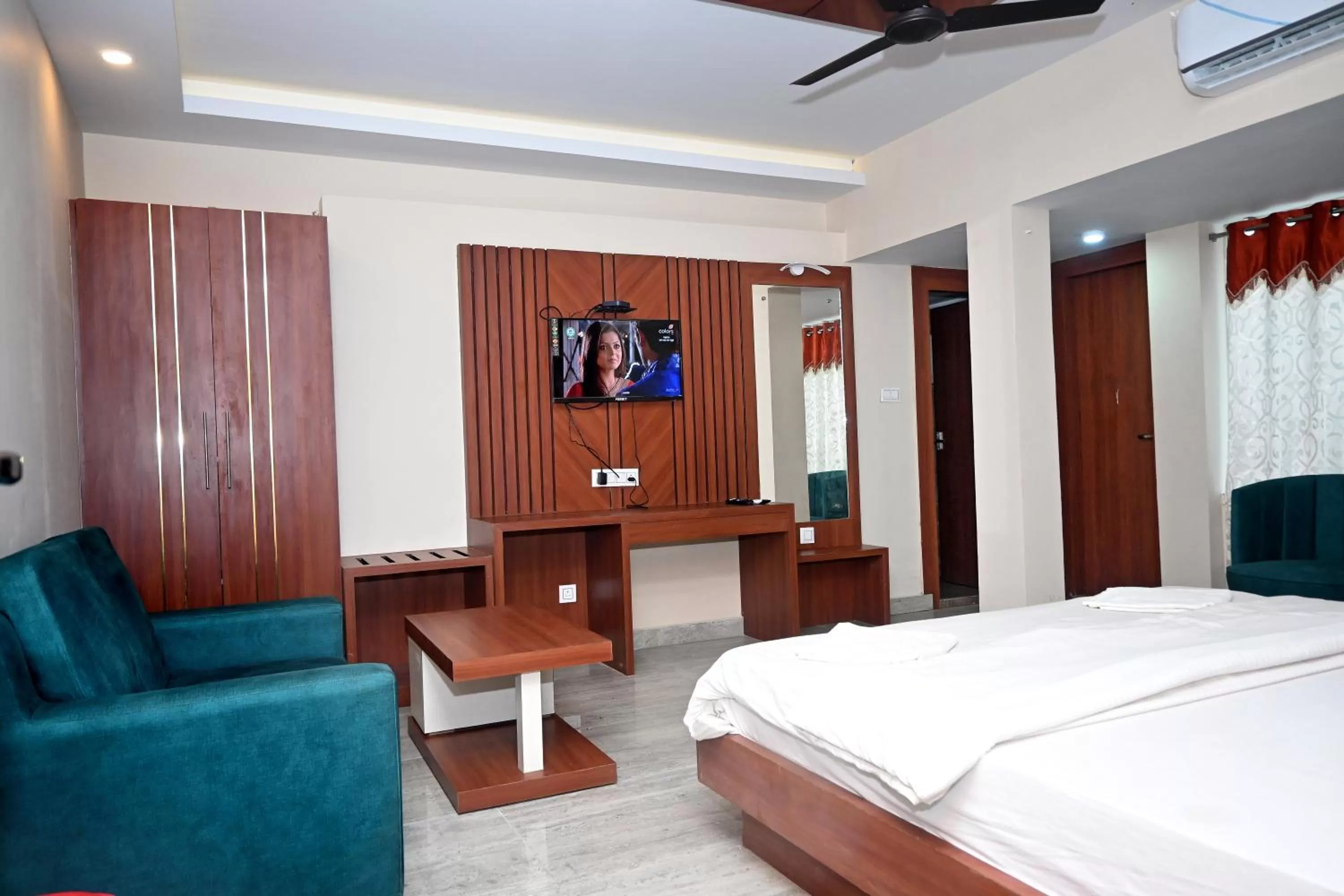 Living room in Royal Sea View