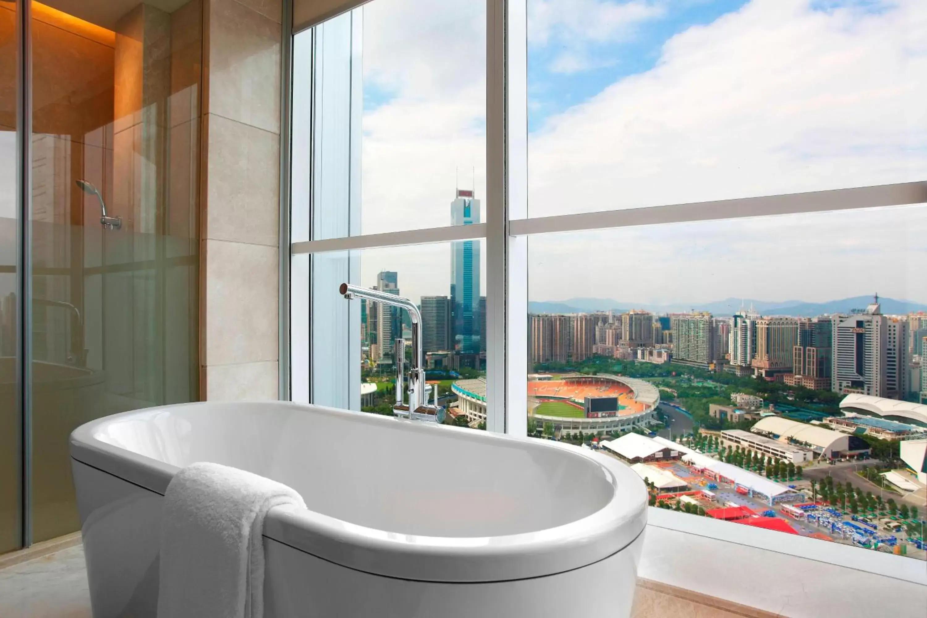 Bathroom in Sheraton Guangzhou Hotel