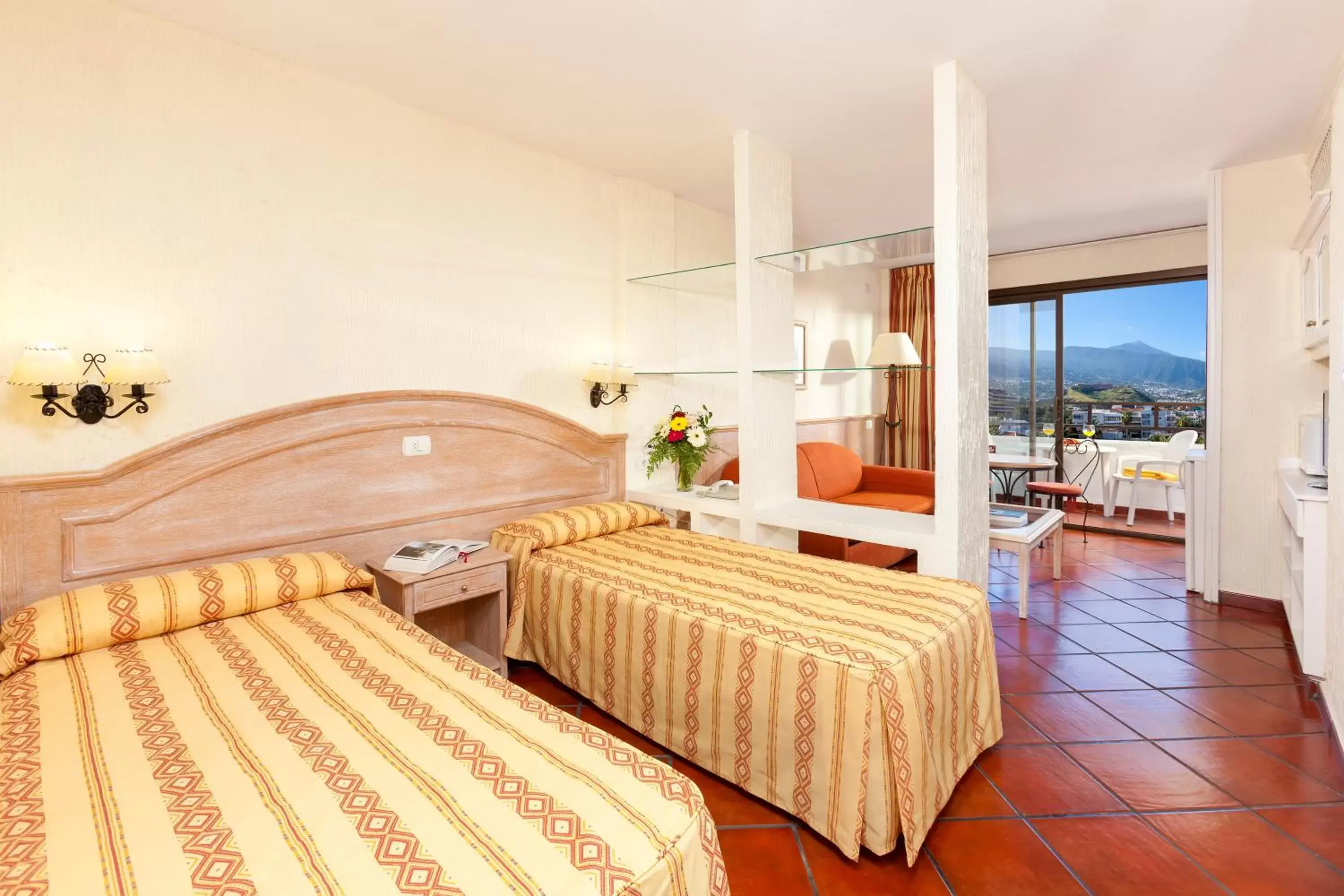 Balcony/Terrace, Bed in Apartamentos Masaru Balcony/Terrace, Bed in Apartamentos Masaru