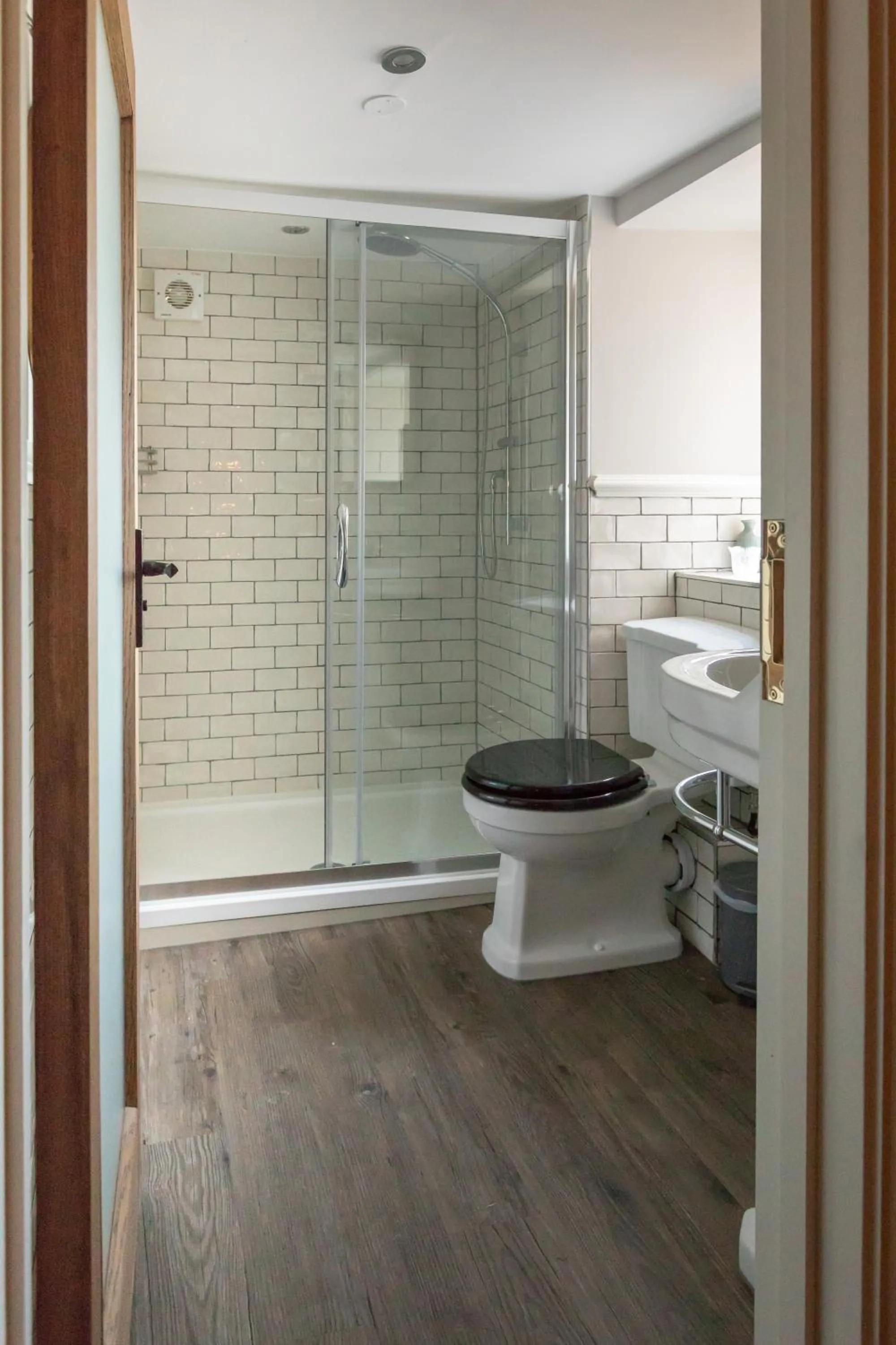 Bathroom in The Frogmill Hotel