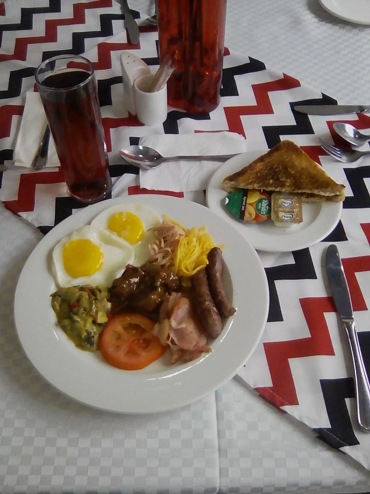 English/Irish breakfast in Big Ben Lodge