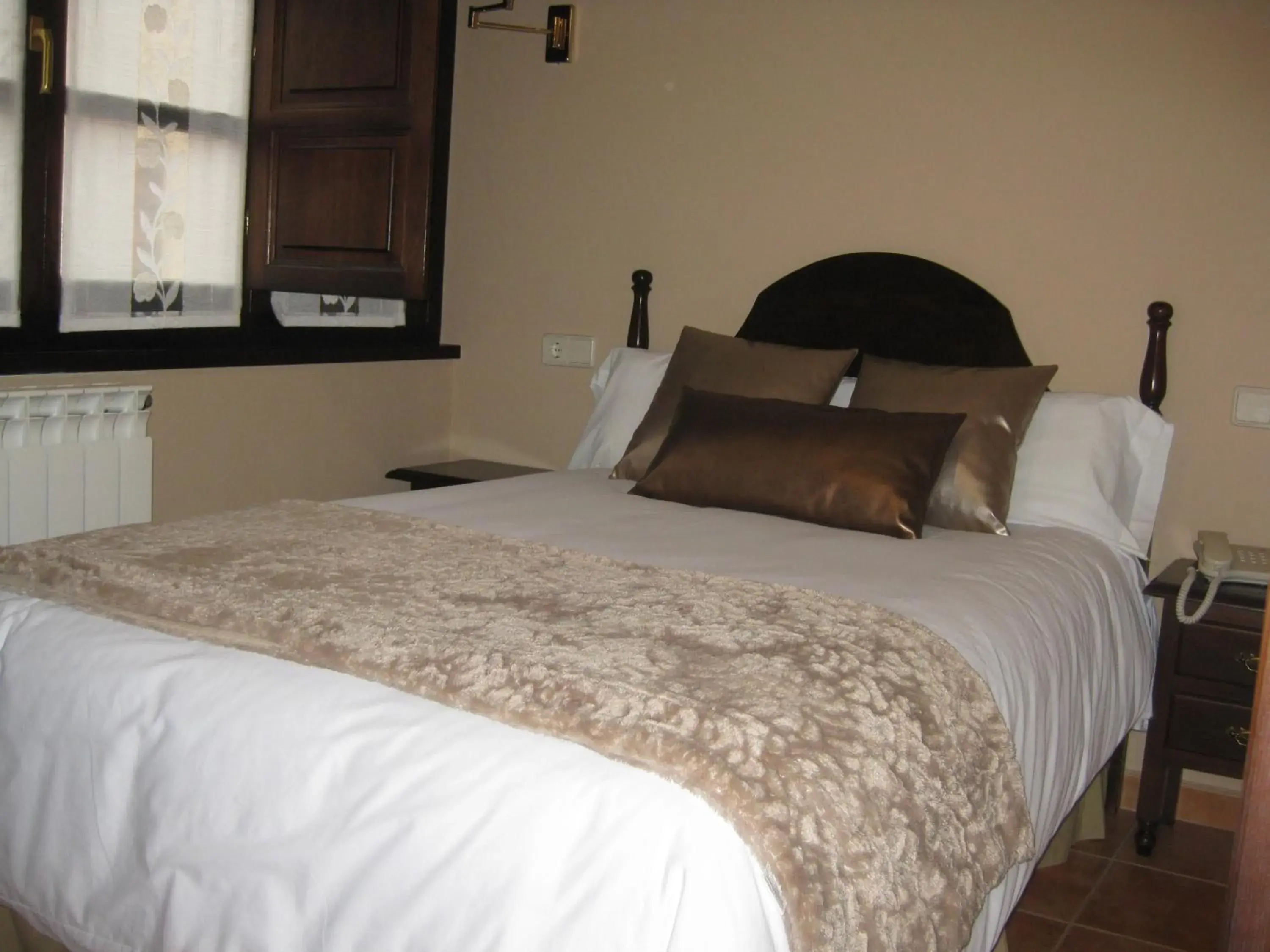 Single Room in Hotel Rural Entremontes