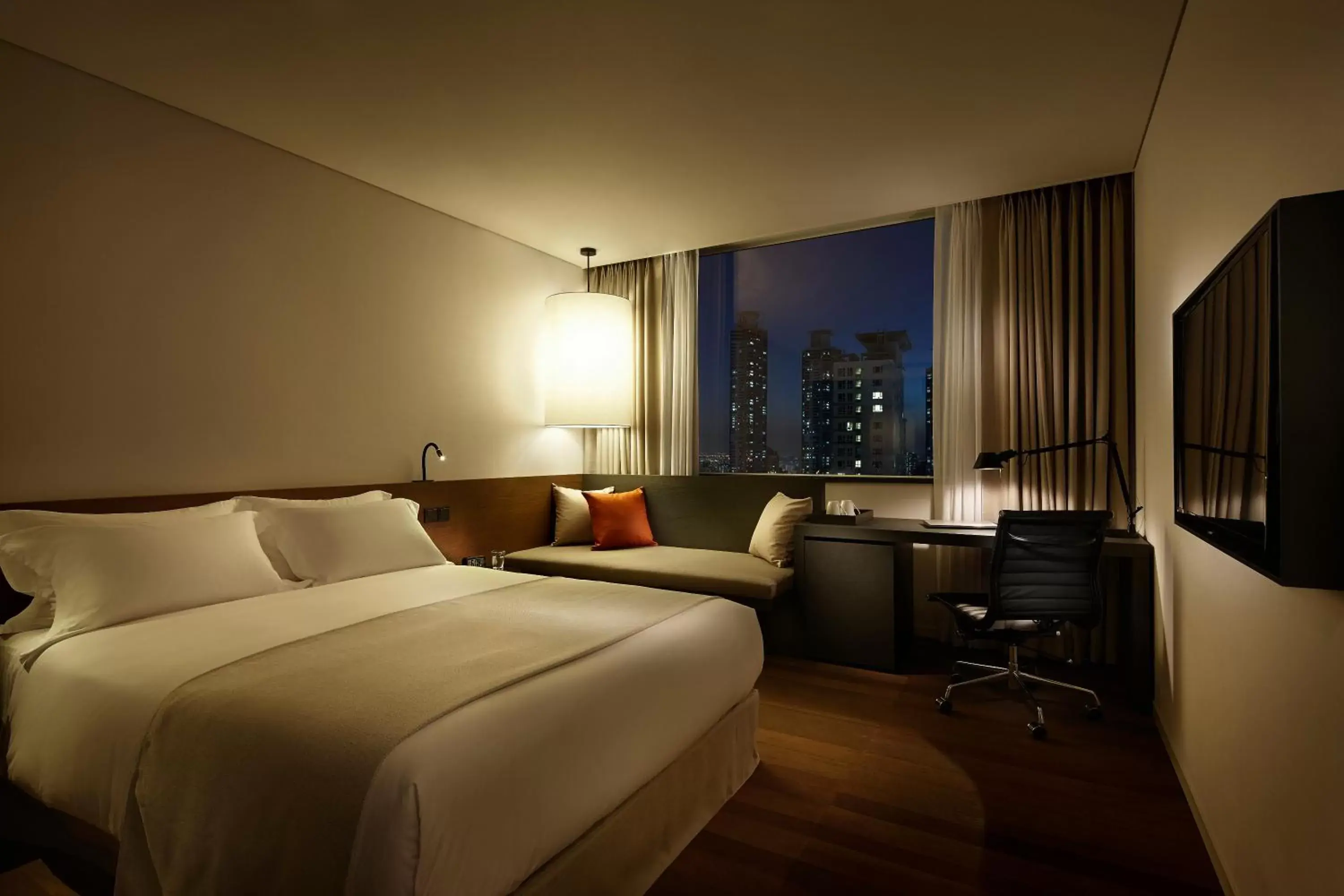 Bed in Shilla Stay Gwanghwamun