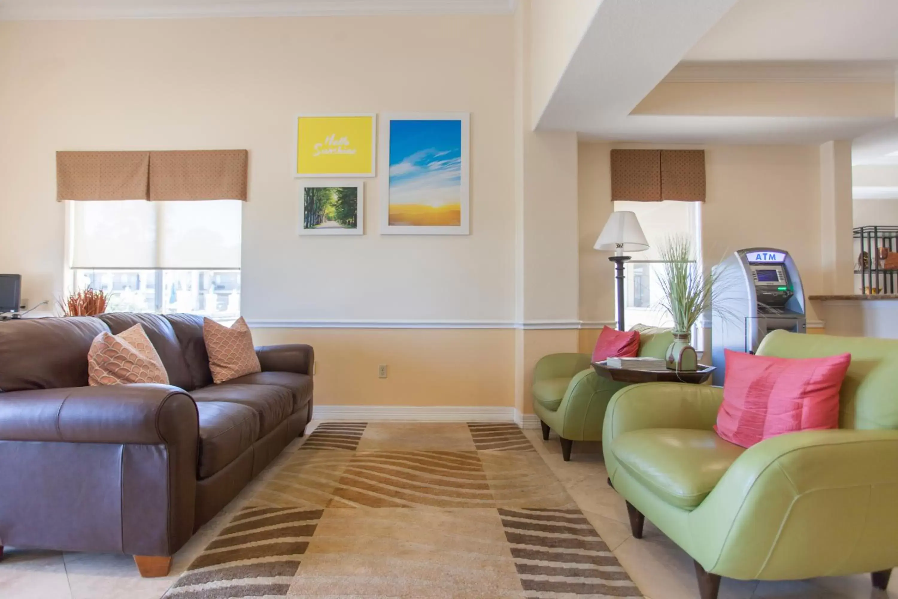 Lobby or reception, Seating Area in Days Inn by Wyndham Shenandoah