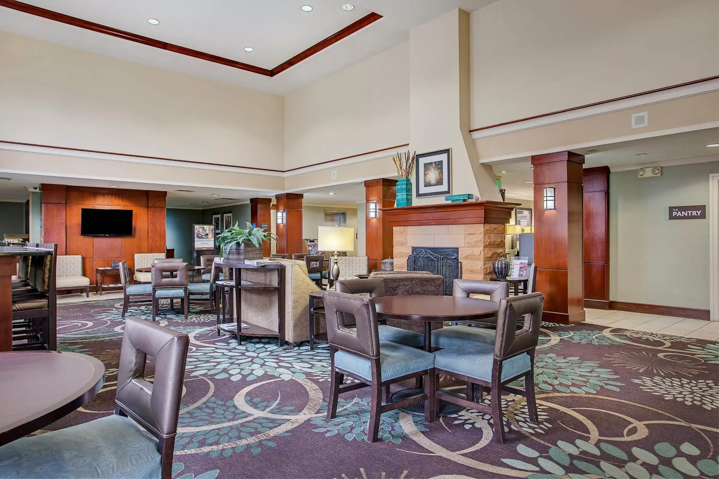 Other, Restaurant/Places to Eat in Staybridge Suites Chattanooga Downtown - Convention Center, an IHG Hotel