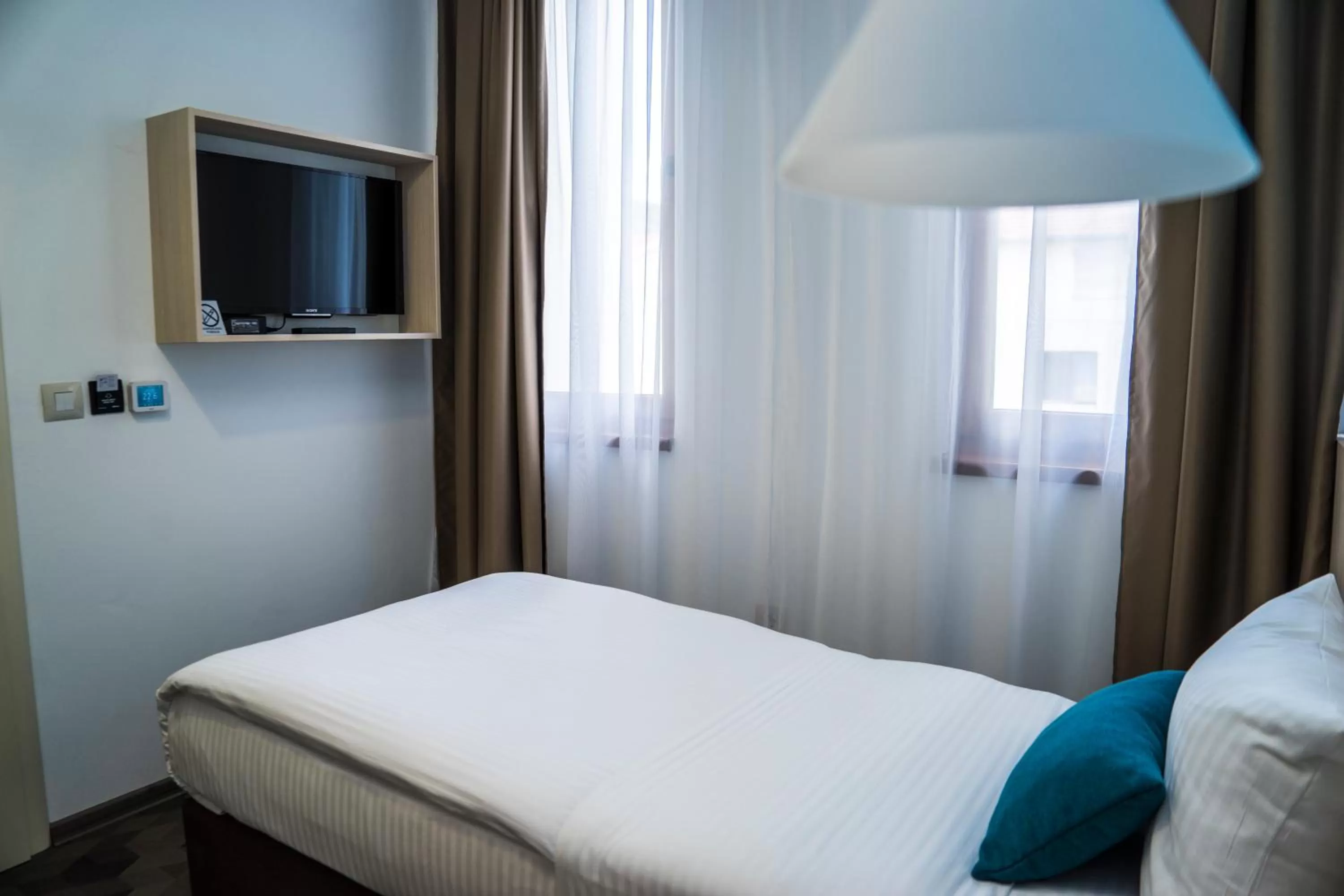 Bedroom, Bed in Hotel Kapetanovina