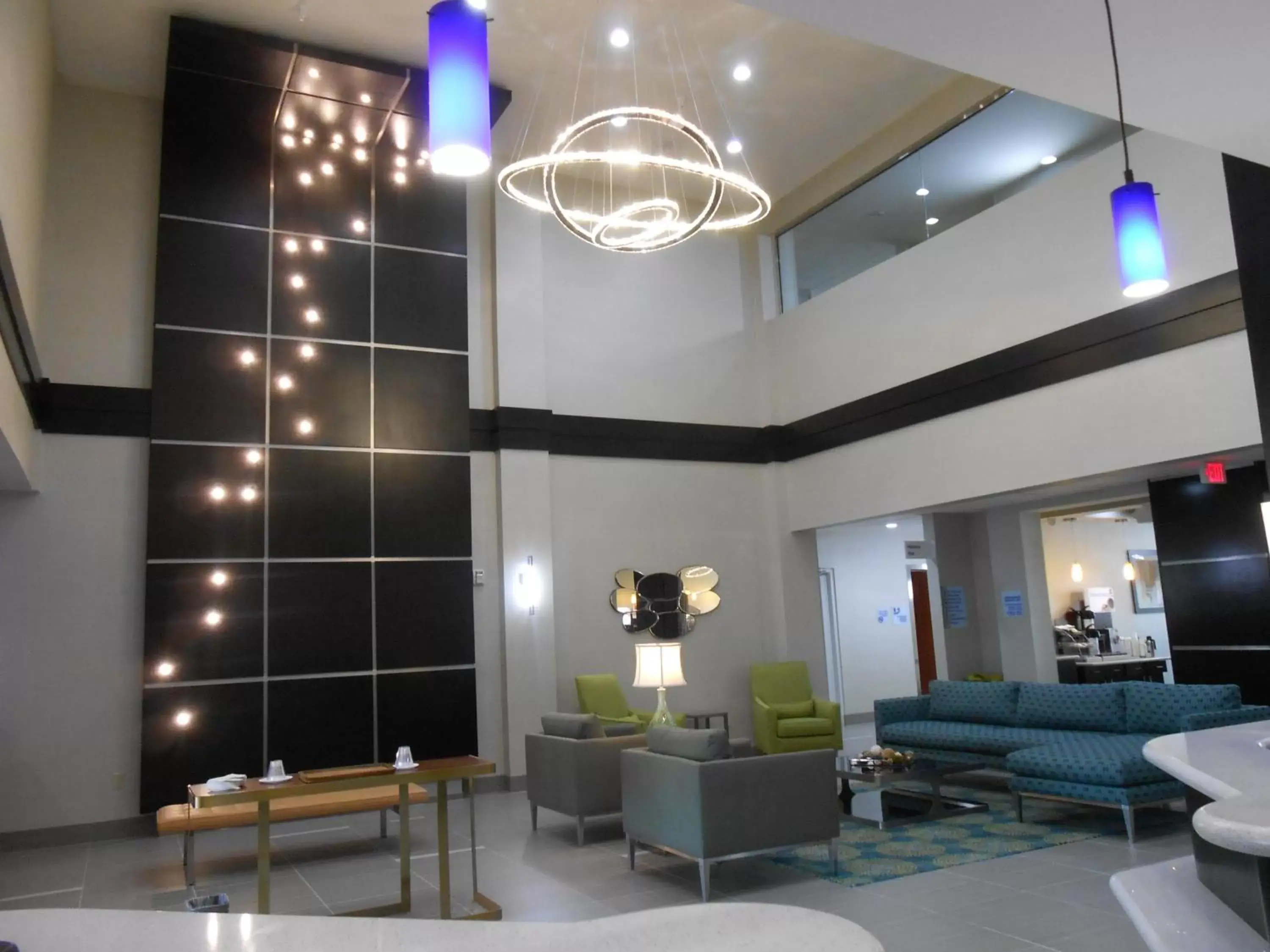 Property building, Lobby/Reception in Holiday Inn Express & Suites Houston Northwest-Brookhollow, an IHG Hotel