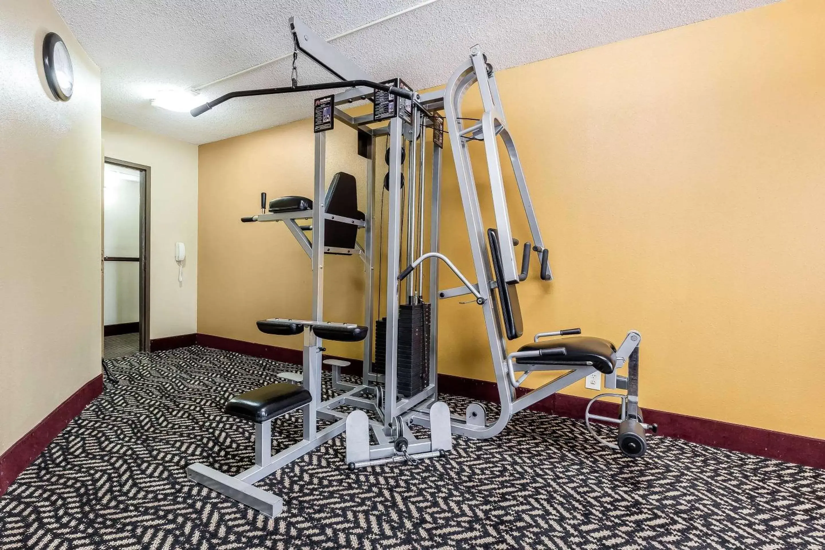 Activities, Fitness Center/Facilities in Quality Inn & Suites Bloomington University Area