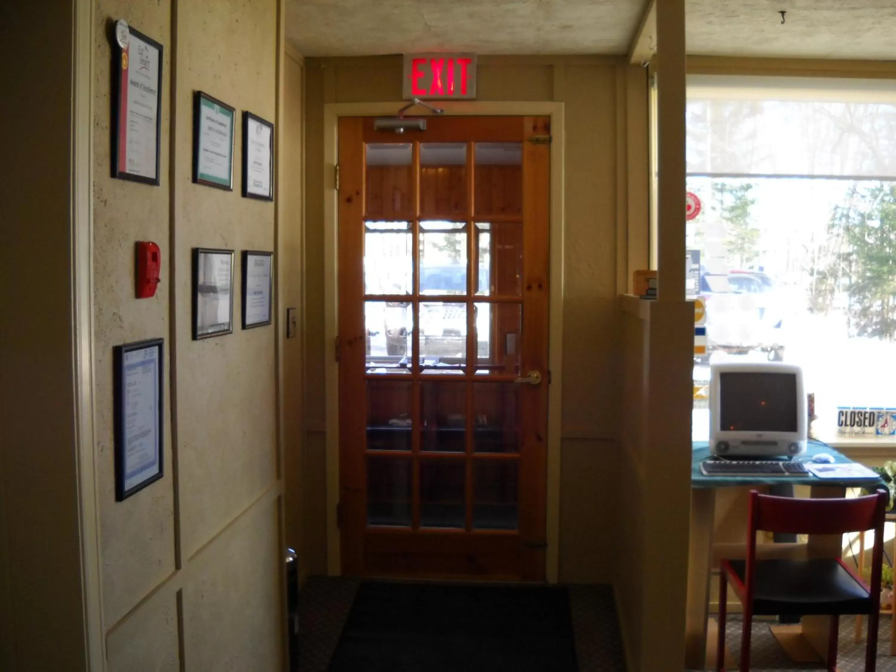Lobby or reception in Lakeview Motel