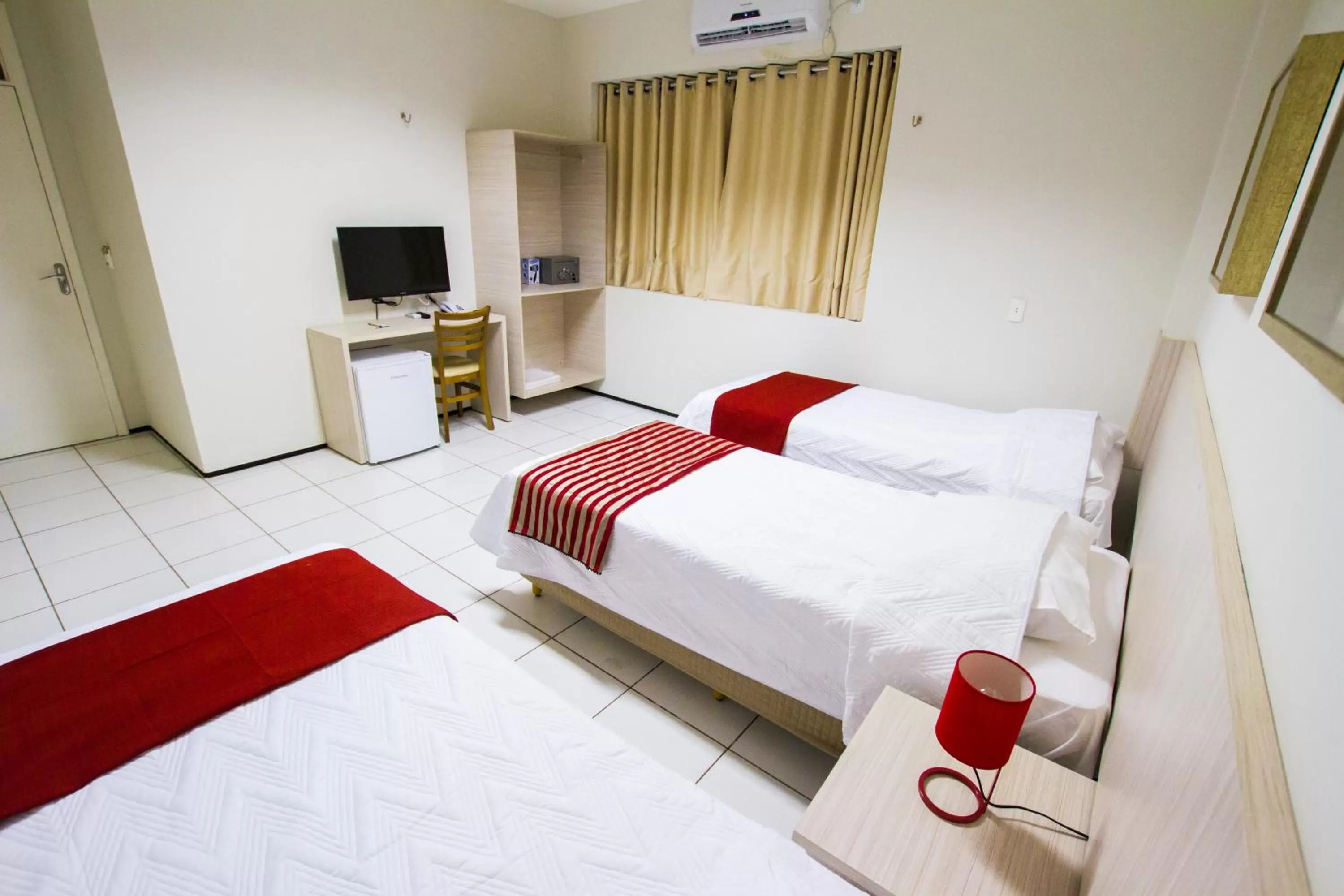 Photo of the whole room, Bed in Holiday Hotel Picos