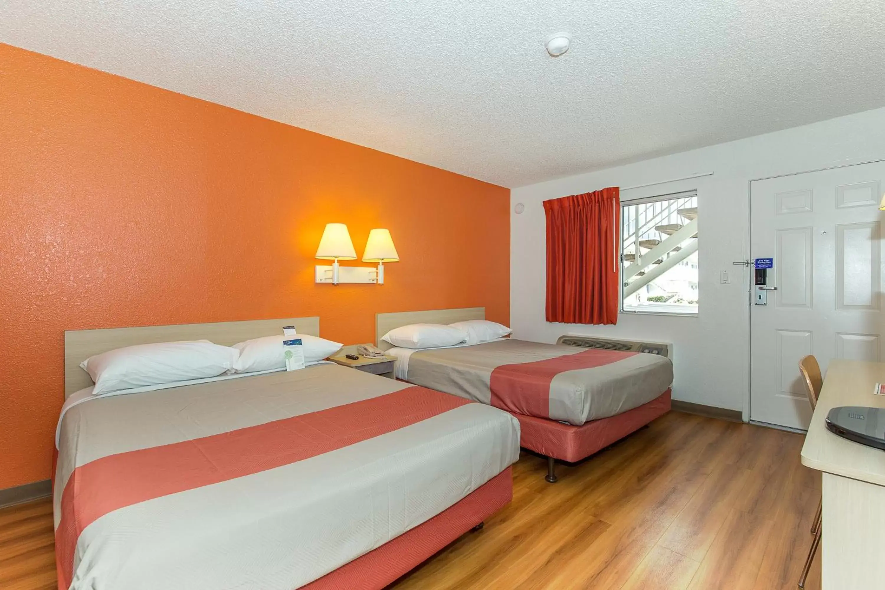 Bedroom, Bed in Motel 6 Hayward, CA- East Bay