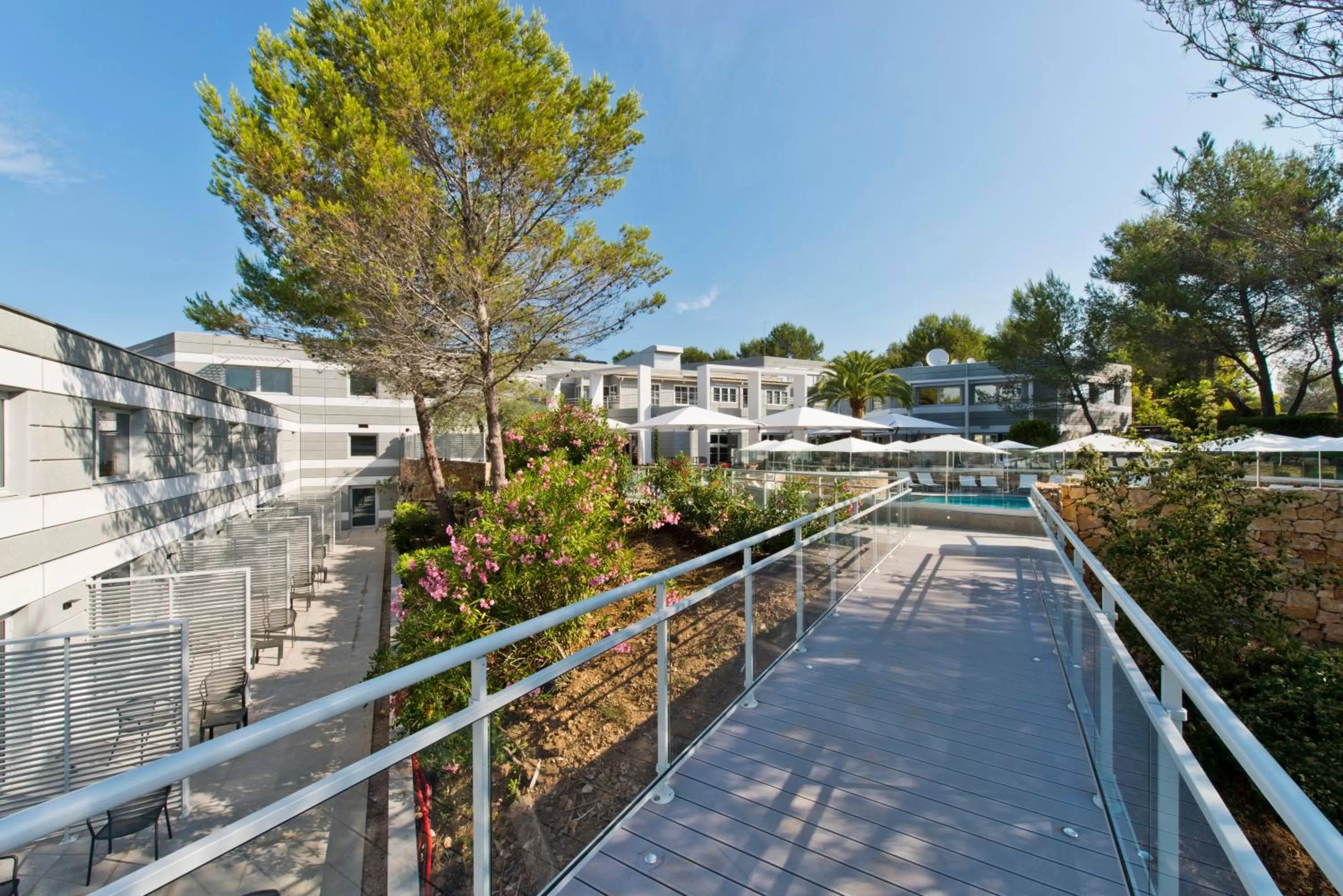 Property building in Golden Tulip Sophia Antipolis - Hotel & Spa
