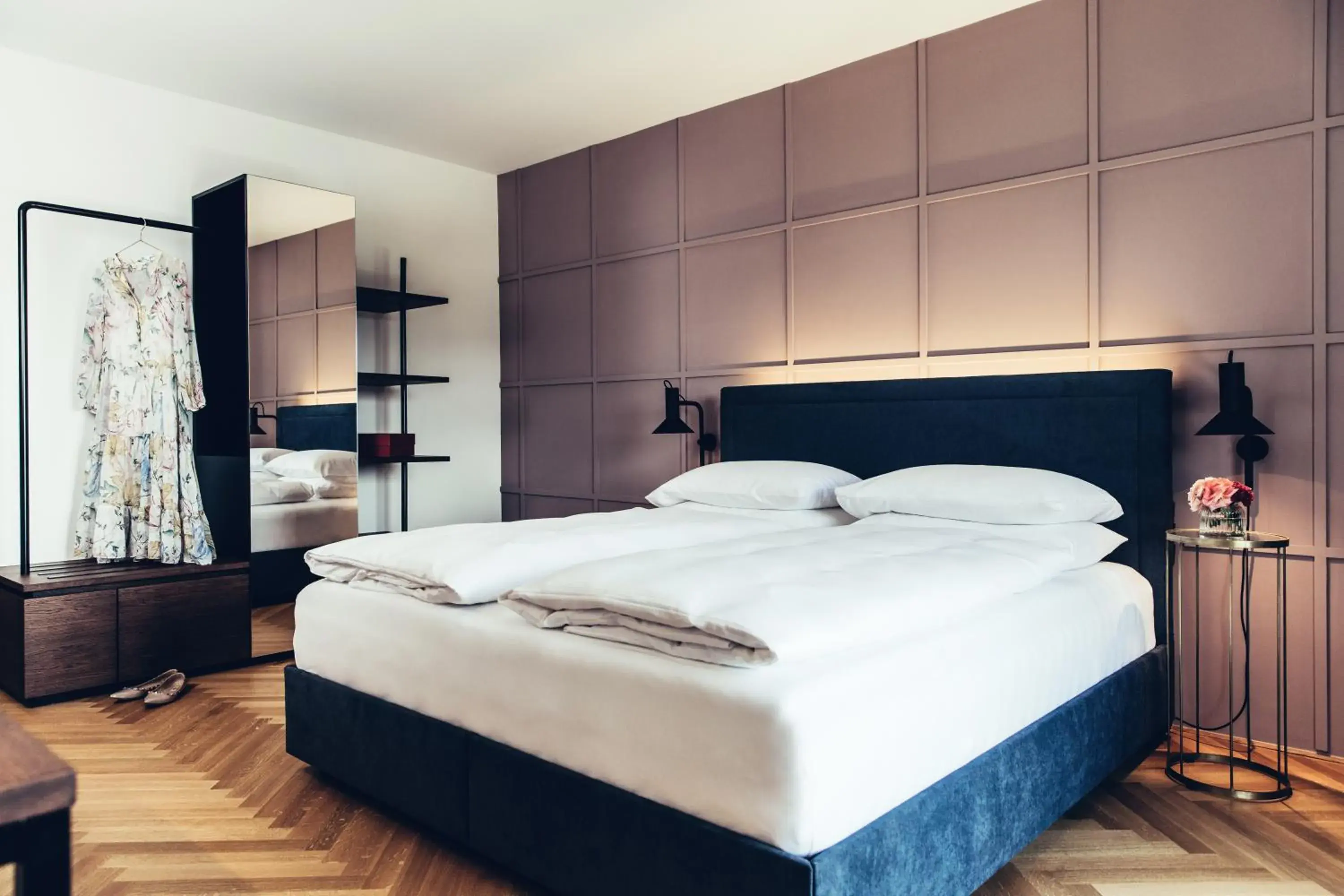 Bed in Hotel Dermuth Klagenfurt
