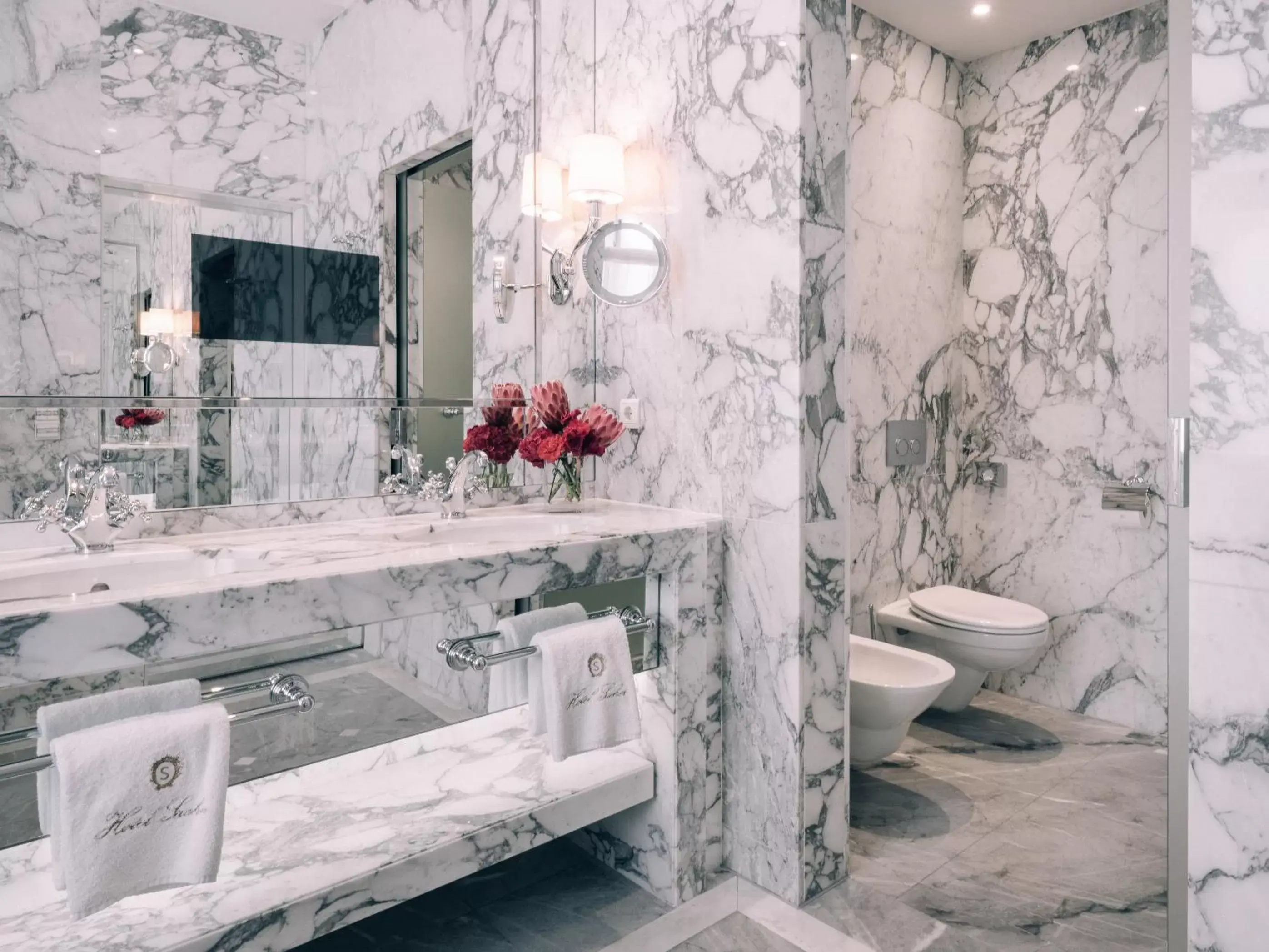 Toilet, Bathroom in Hotel Sacher Wien