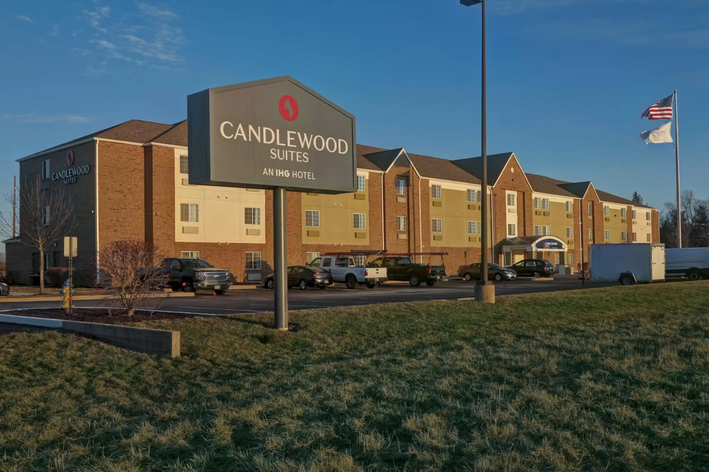 Property building in Candlewood Suites Indianapolis - South, an IHG Hotel