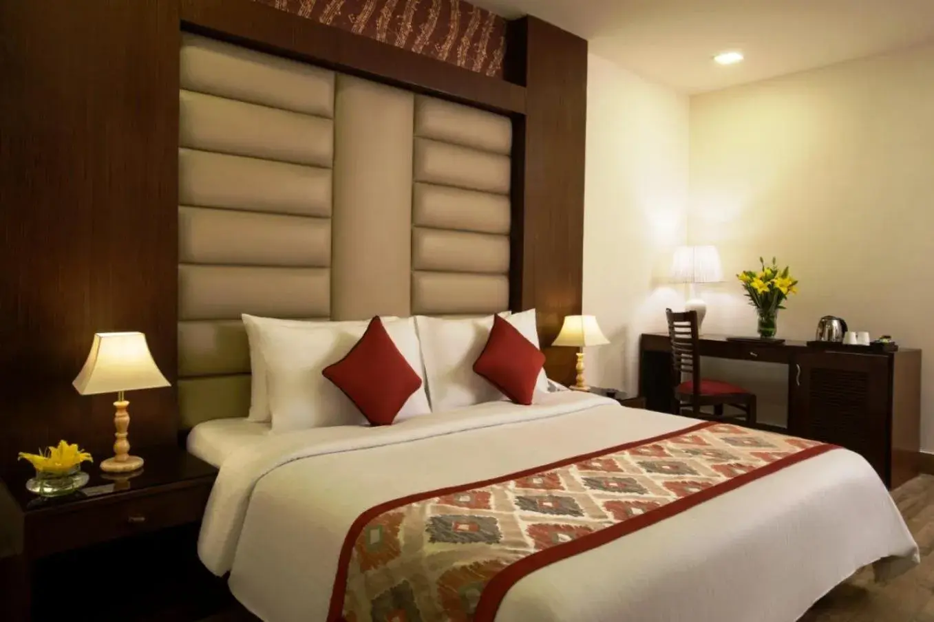 Photo of the whole room, Bed in Taurus Sarovar Portico Photo of the whole room, Bed in Taurus Sarovar Portico