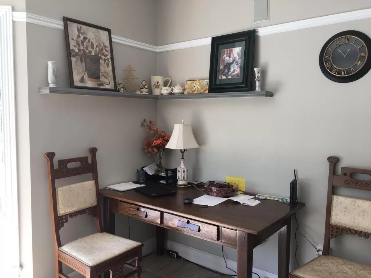Kitchen/Kitchenette in Seaview White House