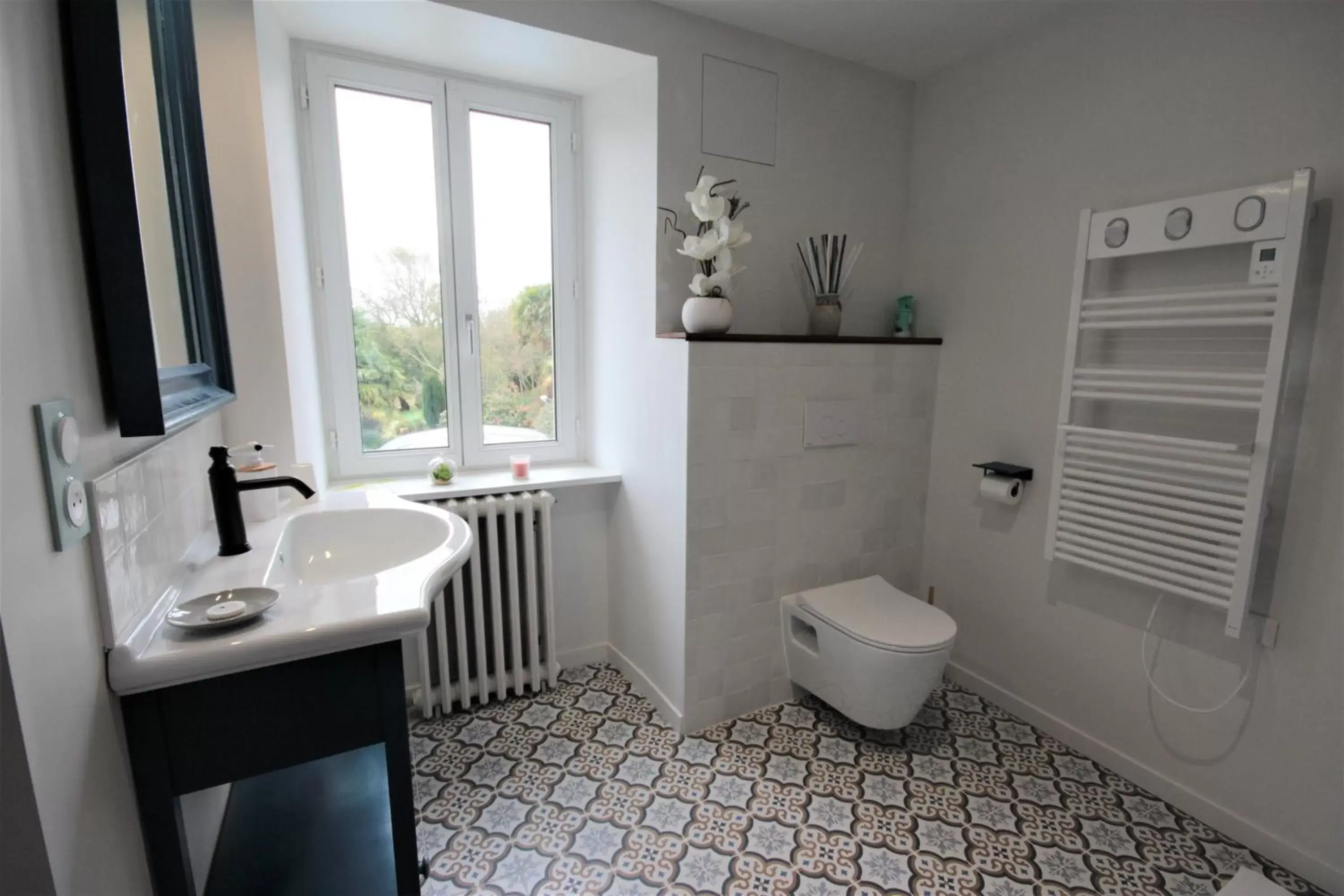 Bathroom in Le Manoir de Kérofil ** Gîte et chambres d'hôtes **