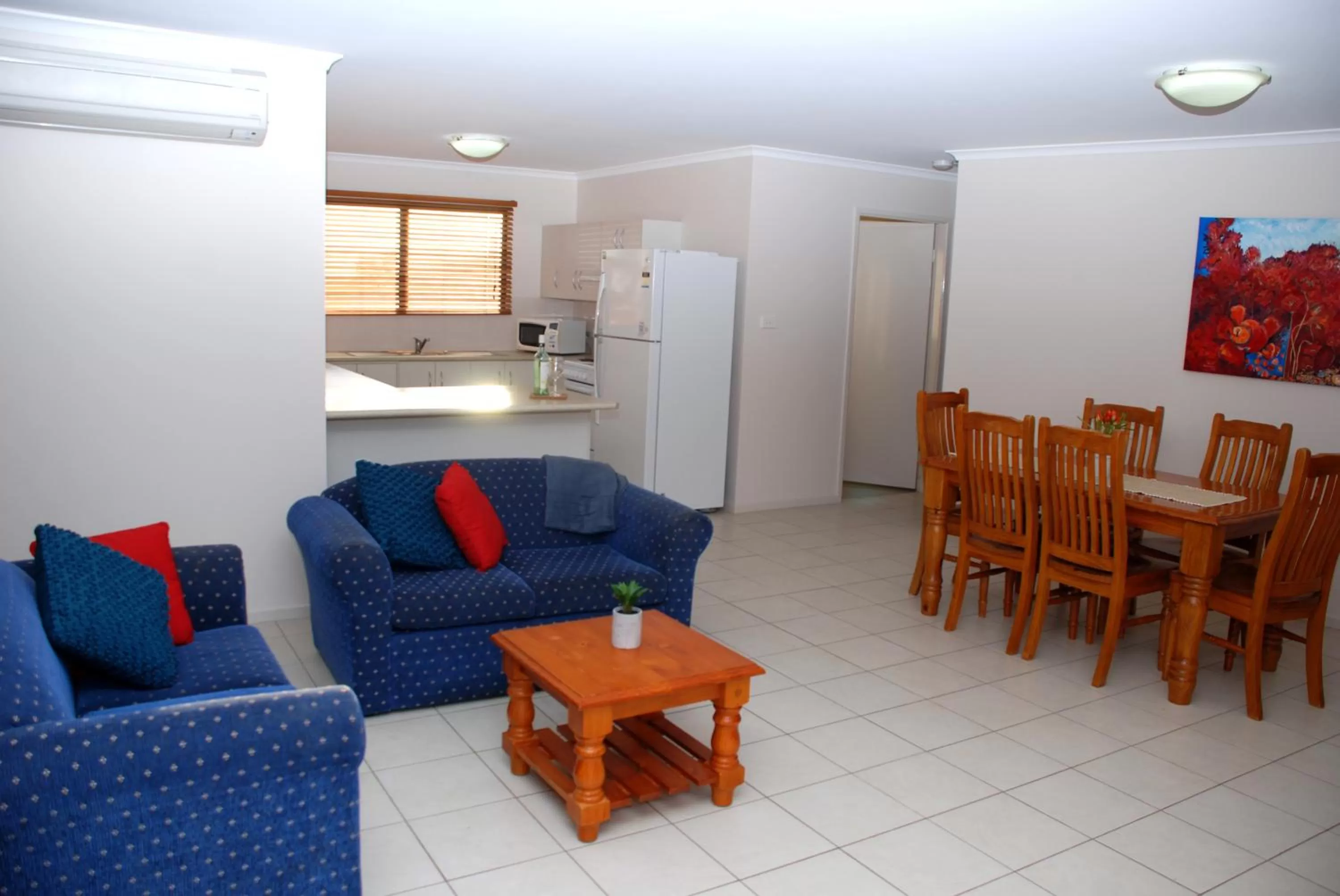 Coffee/tea facilities in Amberoo Apartments Tamworth