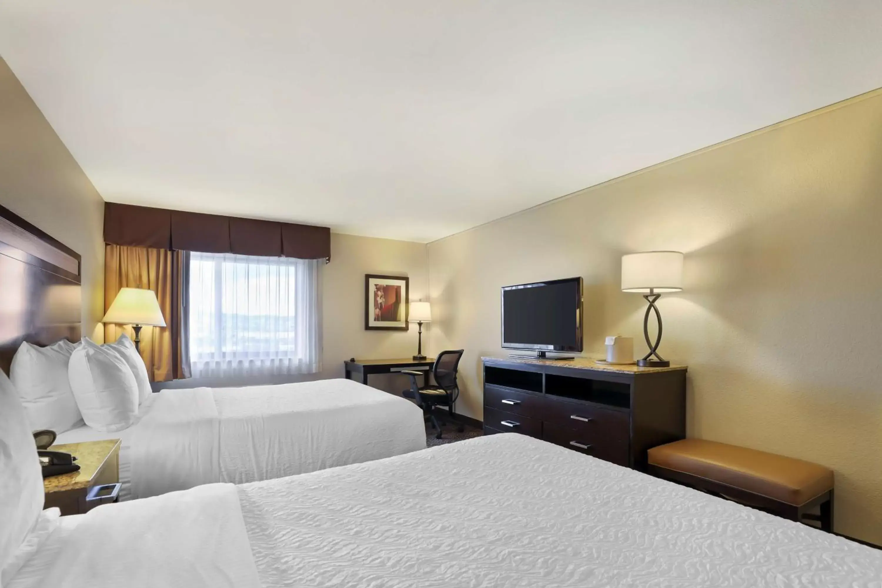 Bedroom, Bed in Best Western Plus Castle Rock Bedroom, Bed in Best Western Plus Castle Rock