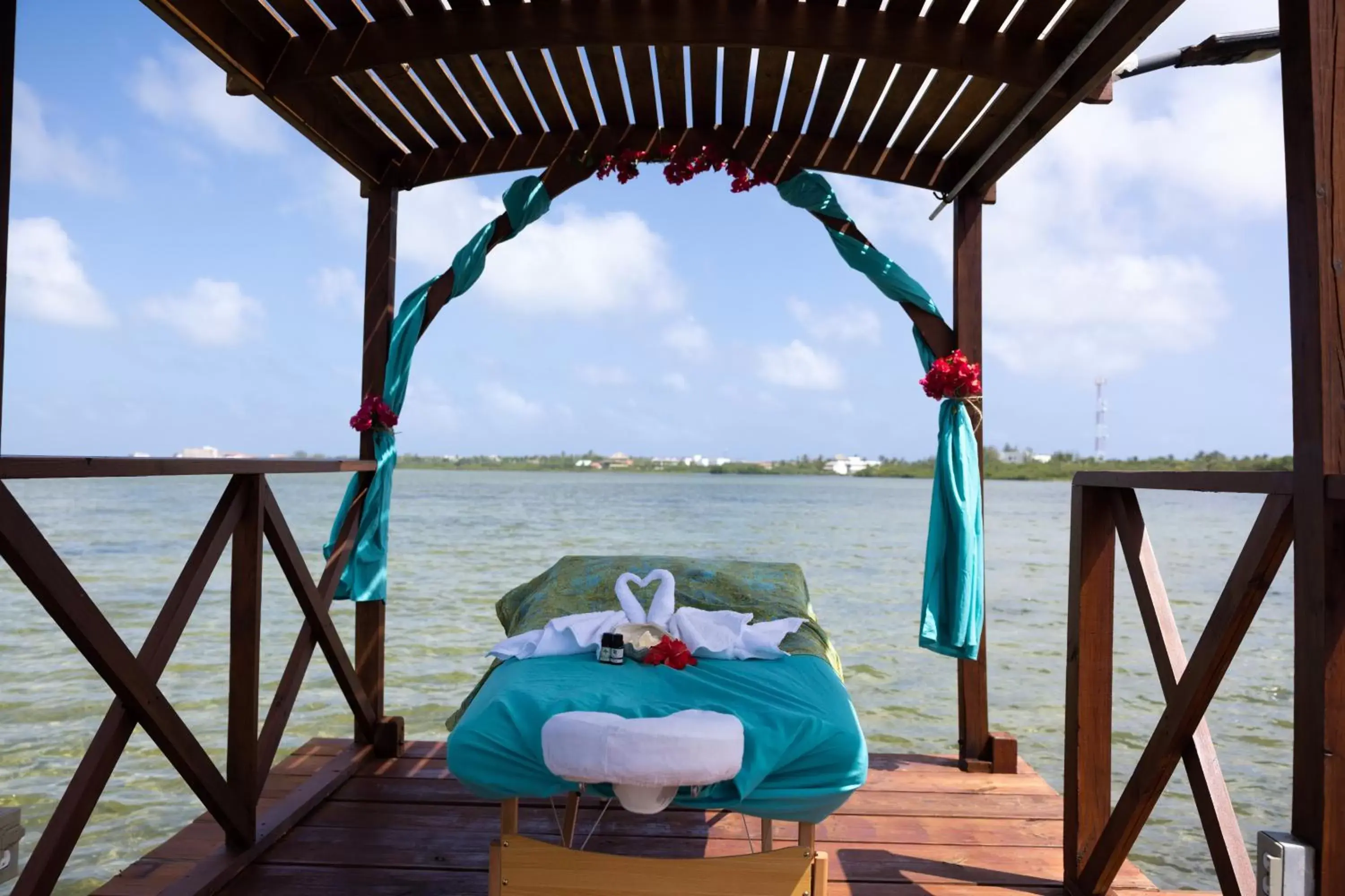 Spa and wellness centre/facilities in Lina Point Belize Overwater Resort