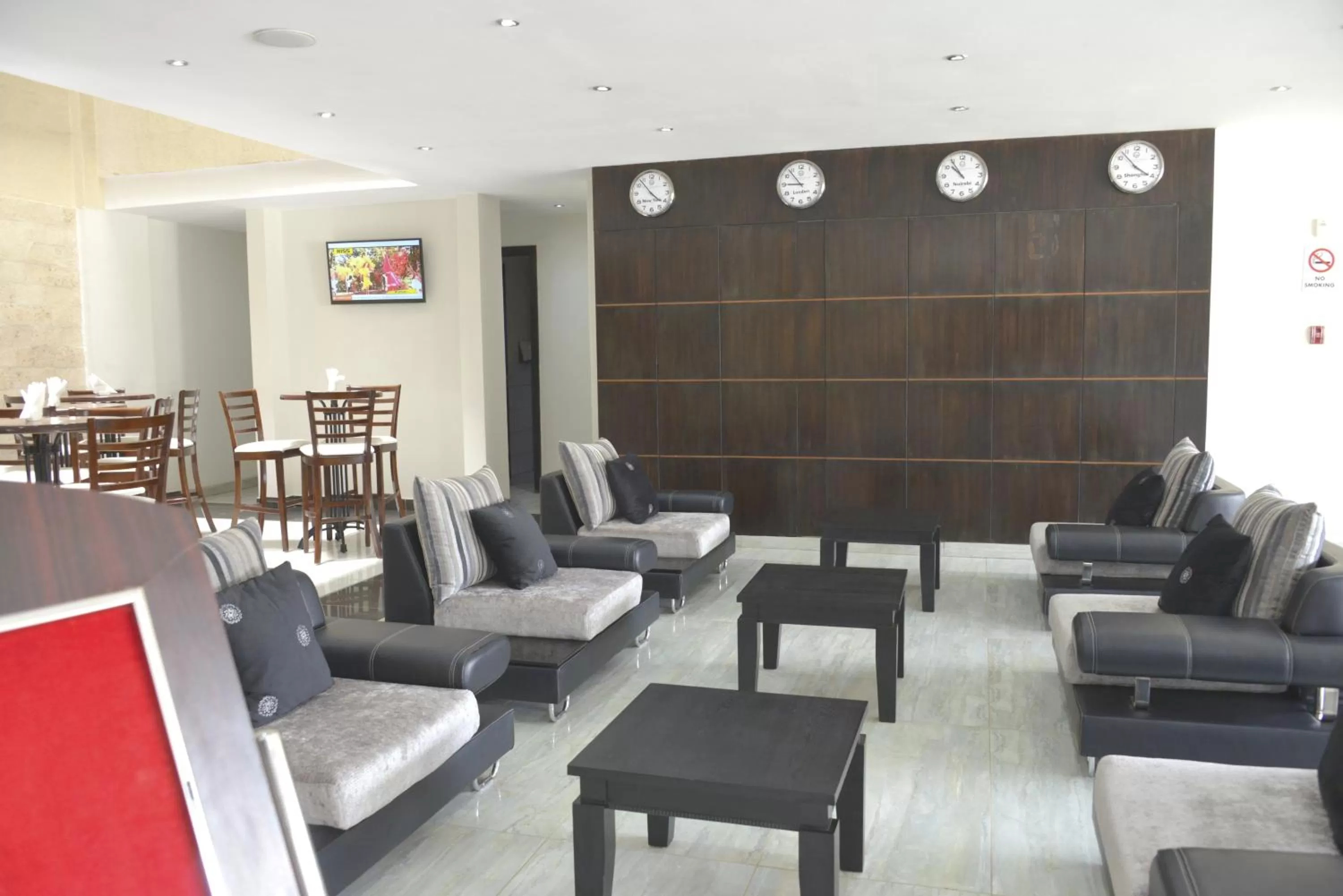 Lobby or reception in La Maison Royale