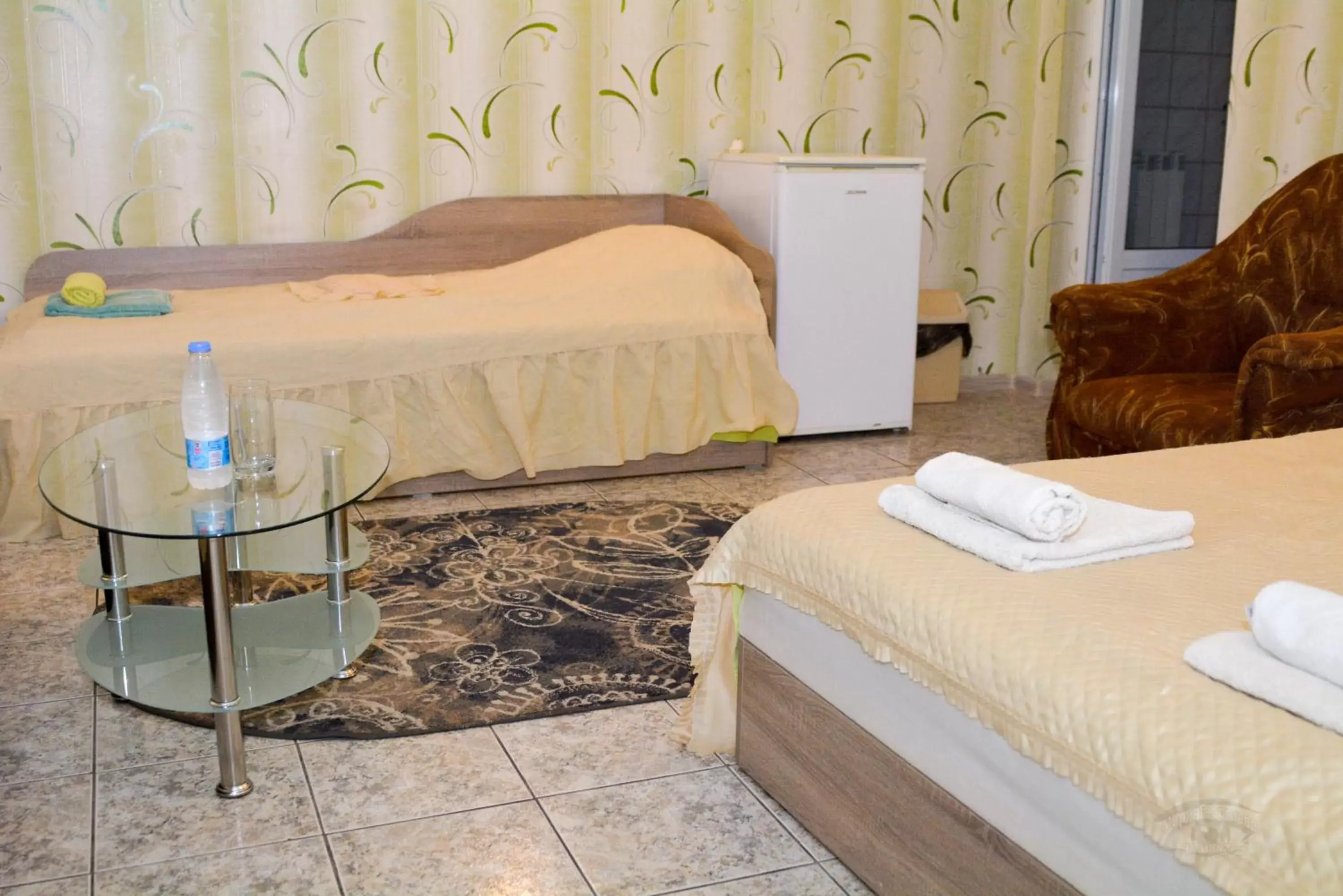 Standard Twin Room in Hotel Rade 1 Standard Twin Room in Hotel Rade 1