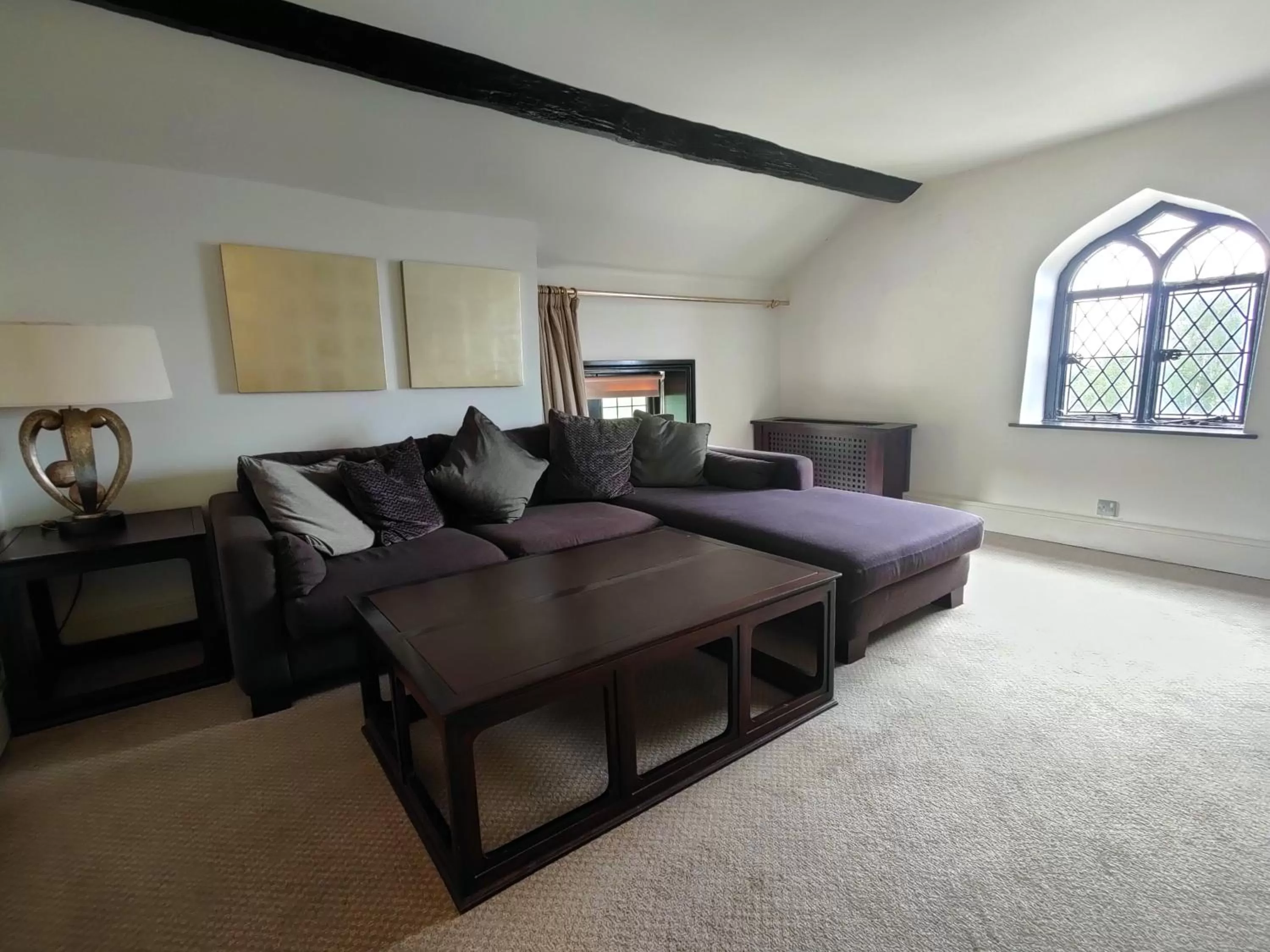 Living room in The Priest House On The River