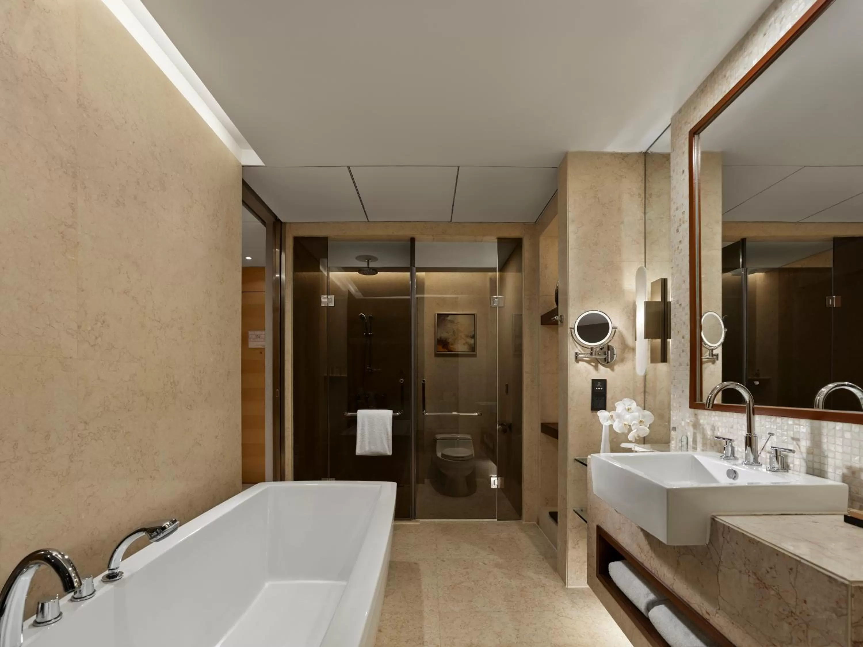 Bathroom in Hilton Shanghai Hongqiao