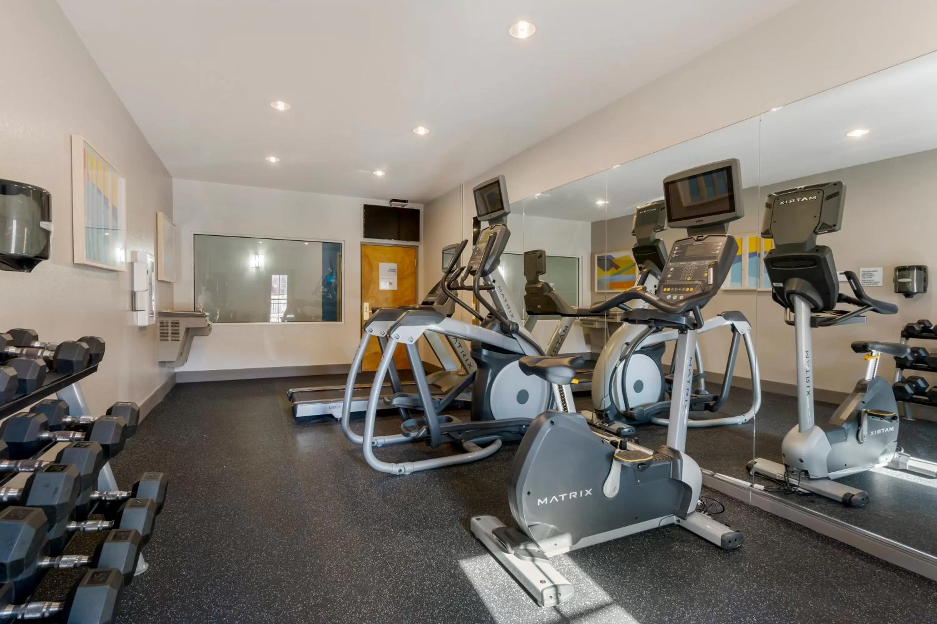 Fitness centre/facilities in Holiday Inn Express Hotel & Suites - The Villages by IHG