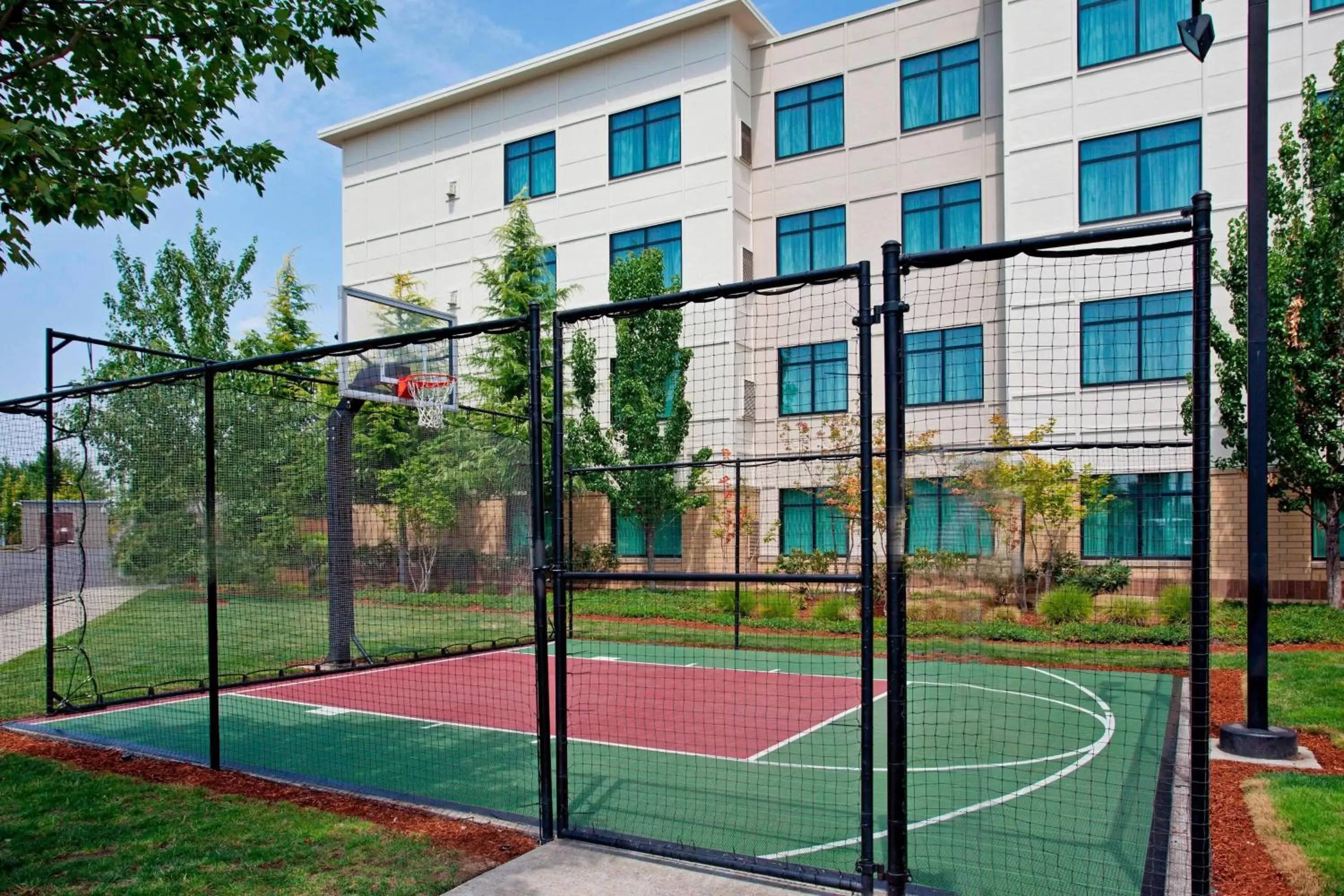 Fitness centre/facilities, Tennis/Squash in Residence Inn by Marriott Portland Airport at Cascade Station