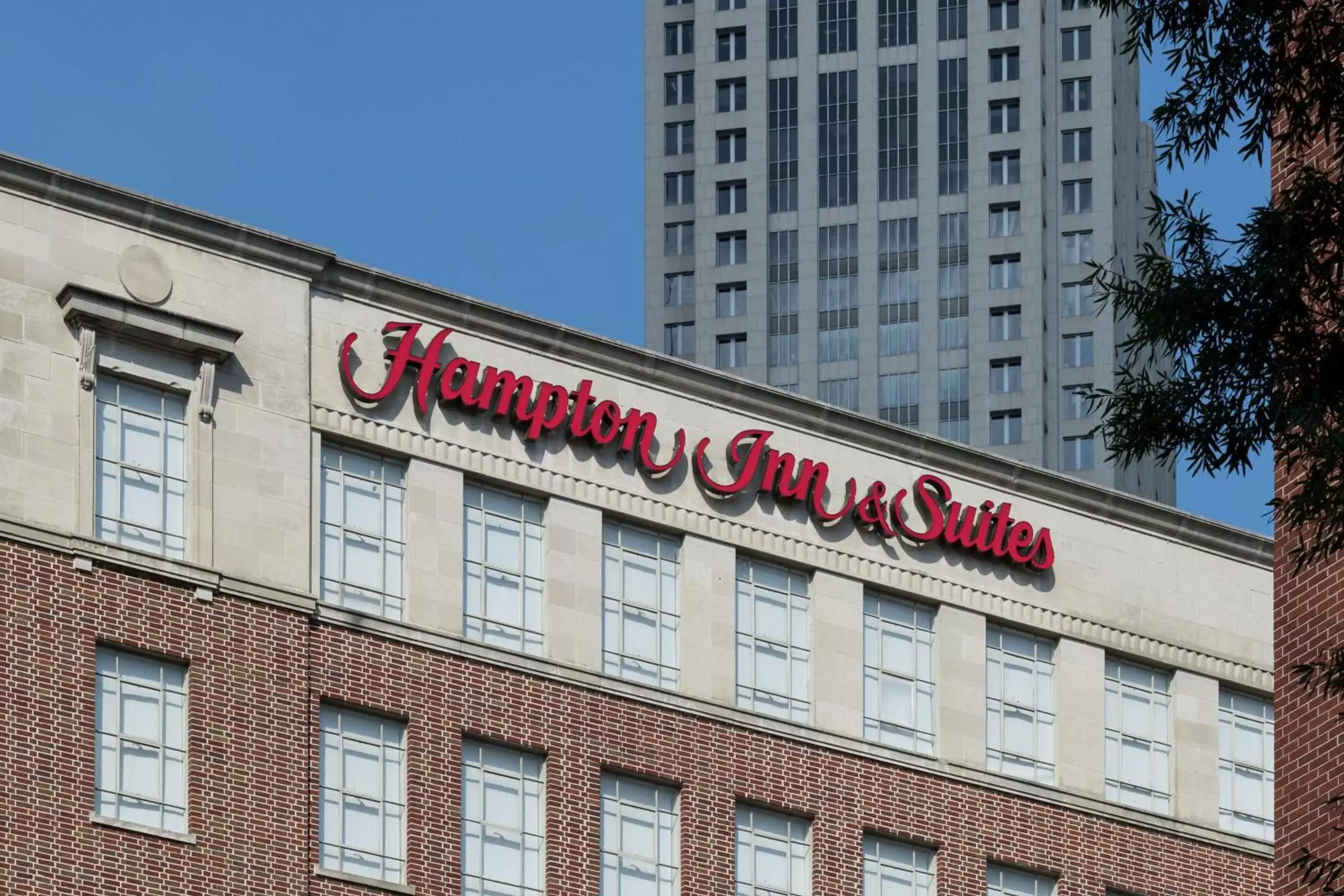Hampton Inn & Suites Atlanta-Downtown Hampton Inn & Suites Atlanta-Downtown