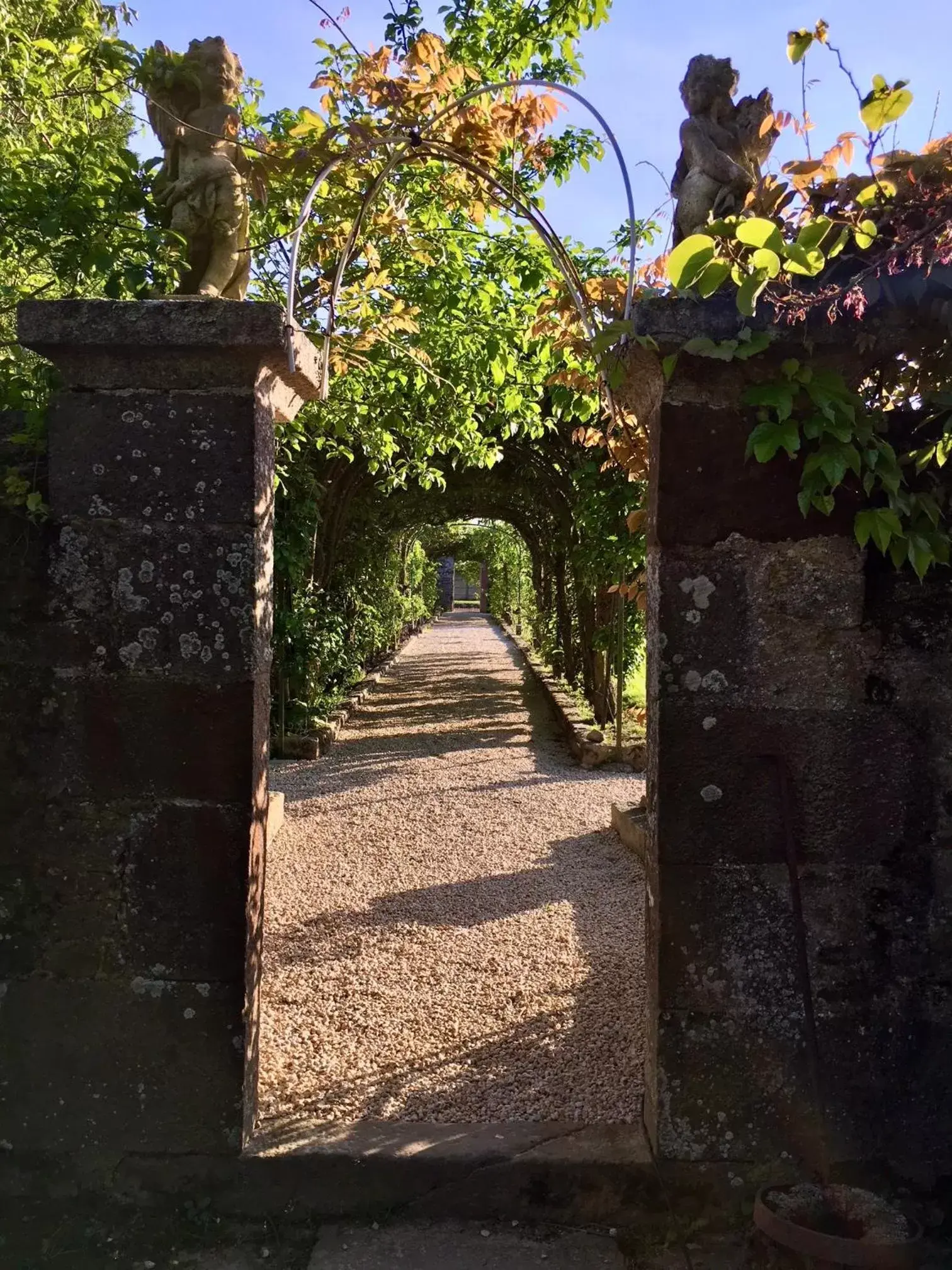 Garden in LA MEFFRAIS 1741