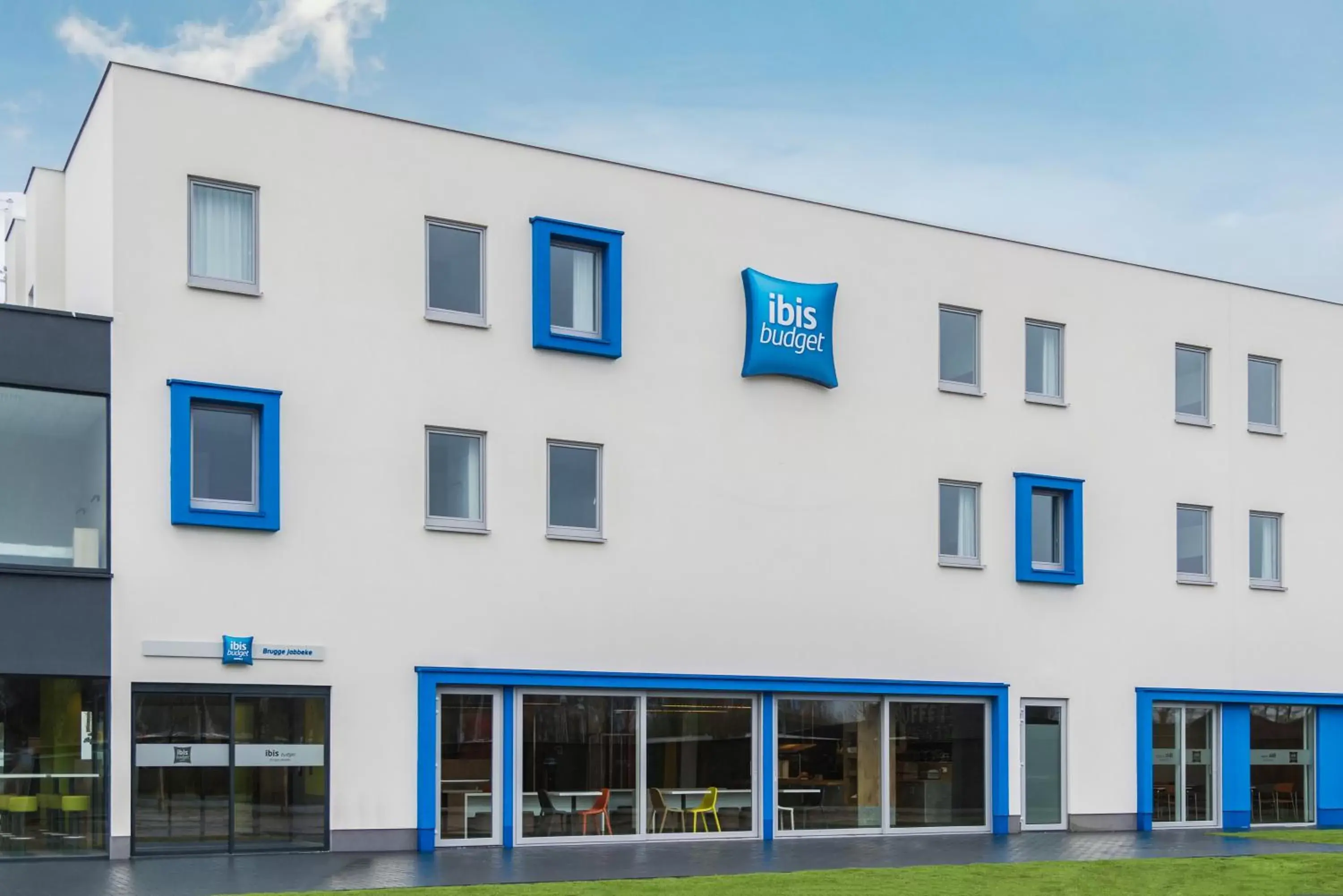 Facade/entrance, Property Building in ibis budget Brugge Jabbeke