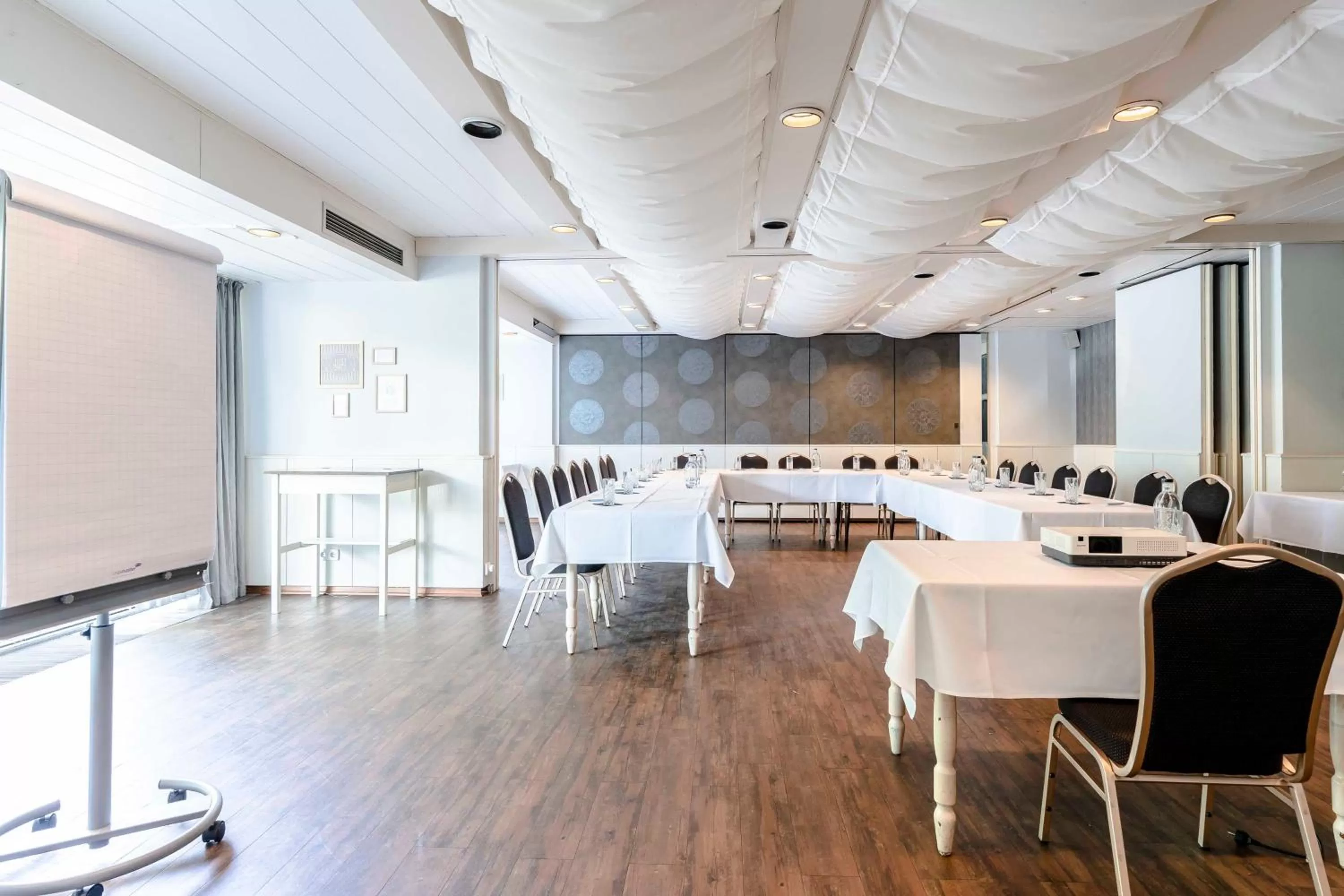 Business facilities in Flair Hotel Zur Eiche