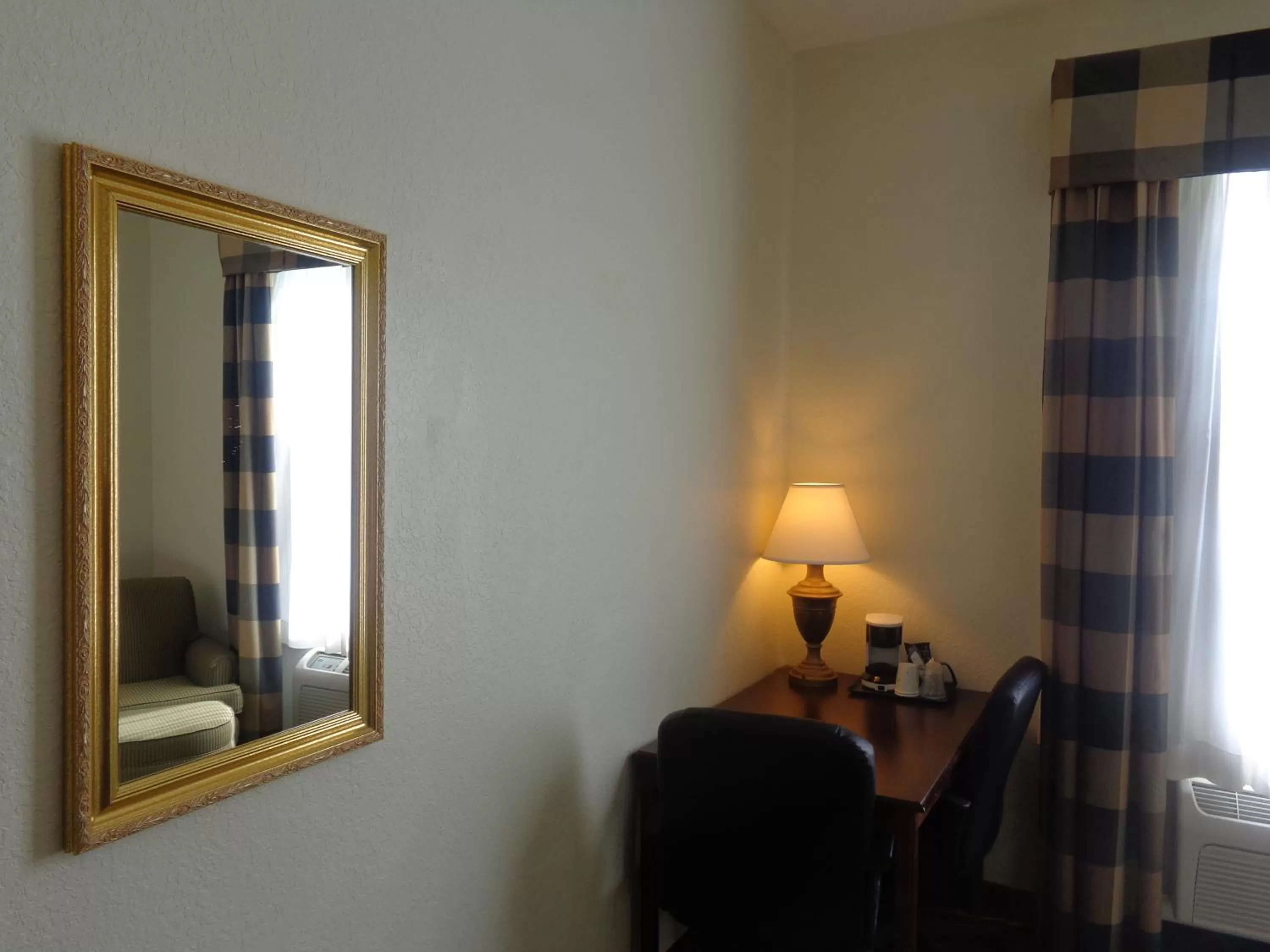 Day in Ruskin Inn Tampa-Sun City Center