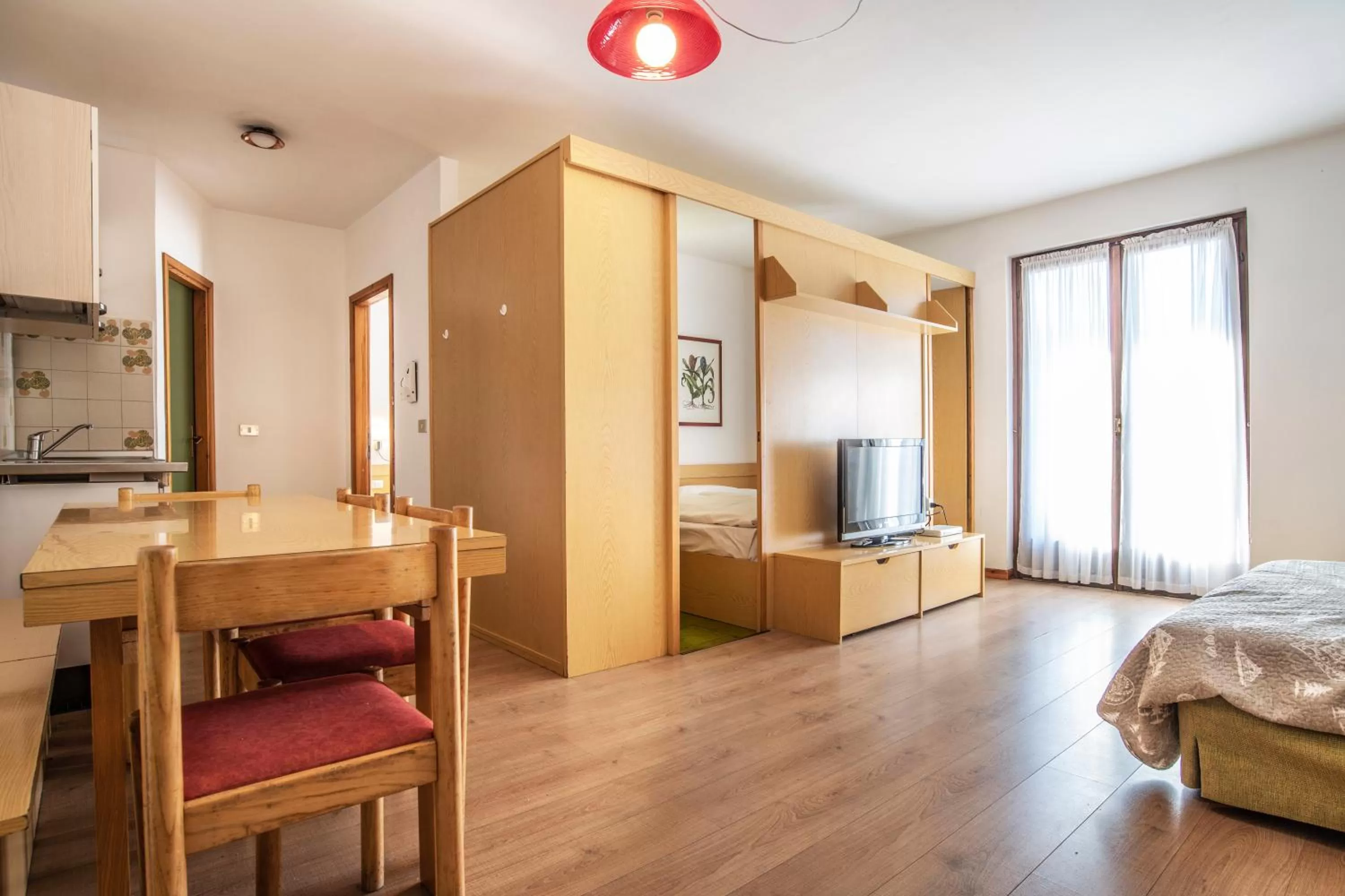 Living room, Bed in Alaska Clubresidence