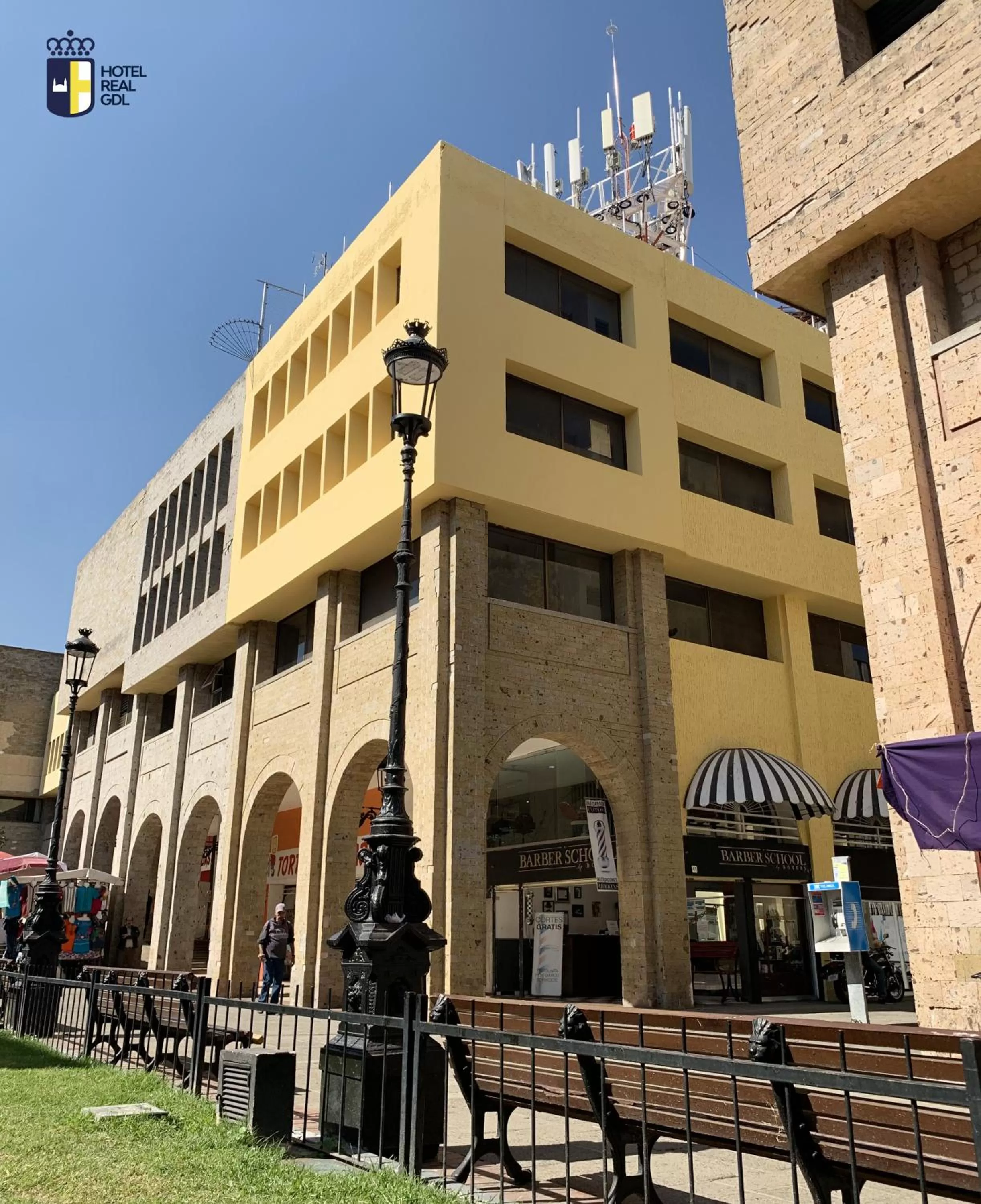 Property building in Hotel Real GDL