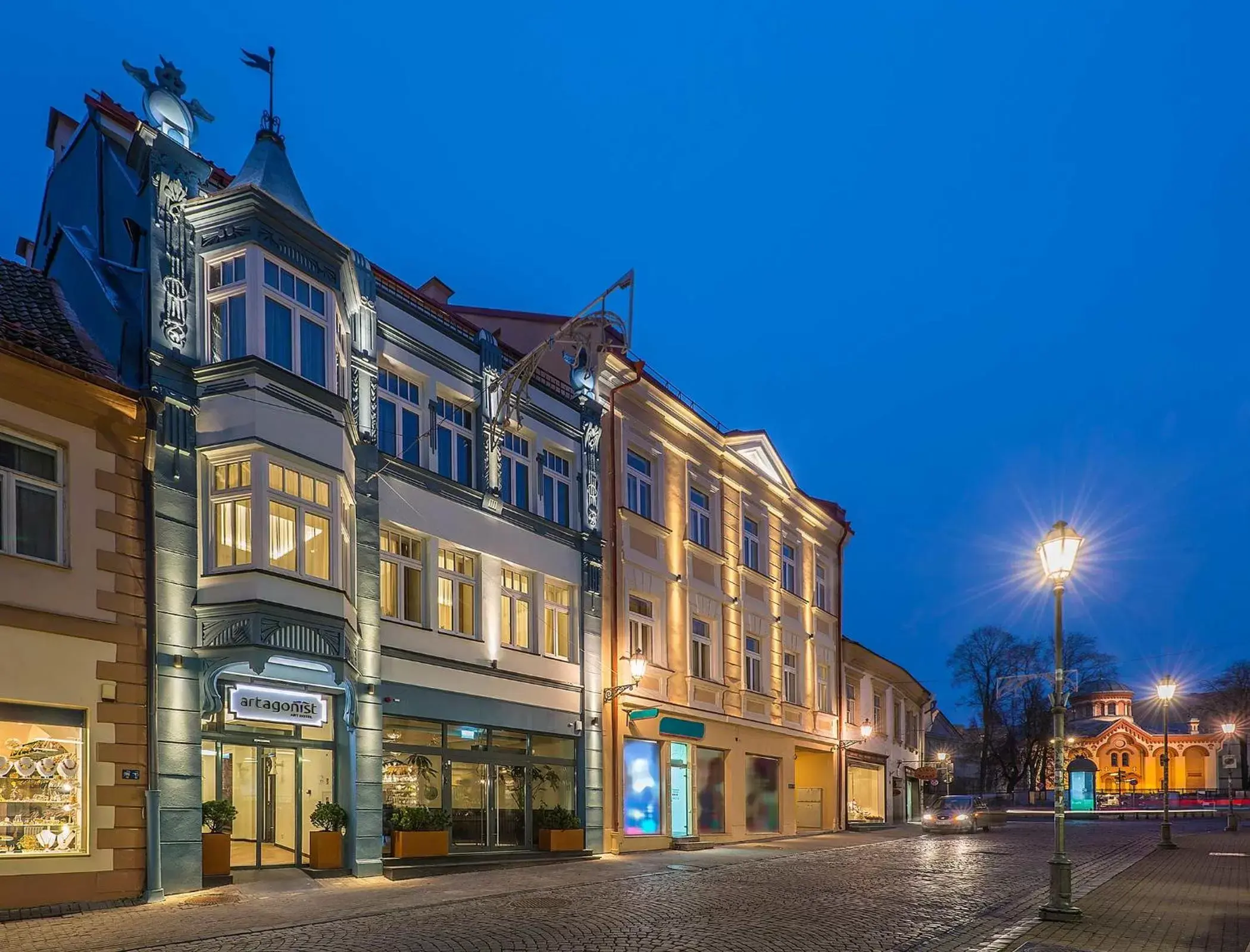 Facade/entrance, Neighborhood in Artagonist Art Hotel