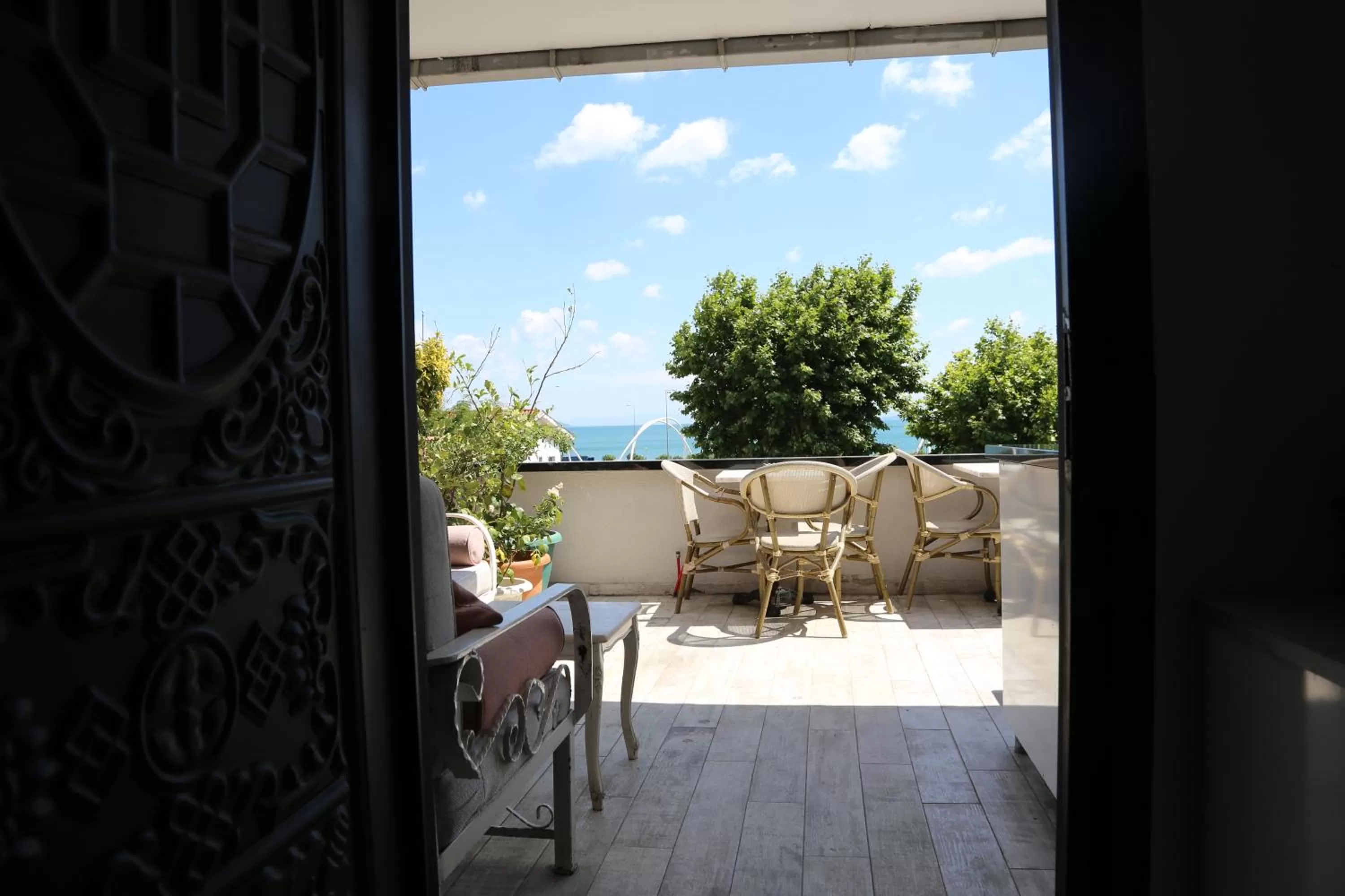 Balcony/Terrace in Arat Apartments