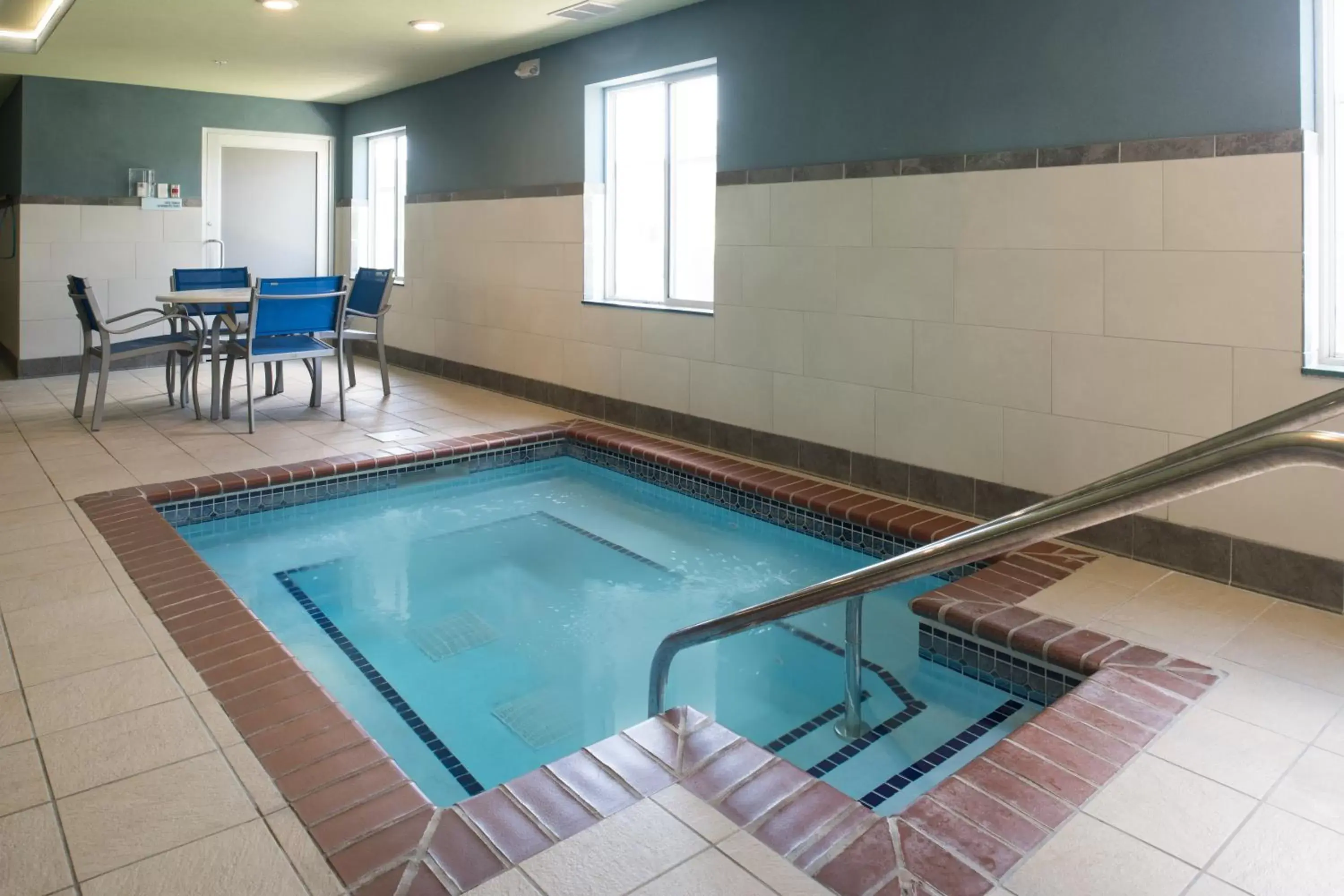 Swimming Pool in Holiday Inn Express Hotel & Suites Burlington, an IHG Hotel