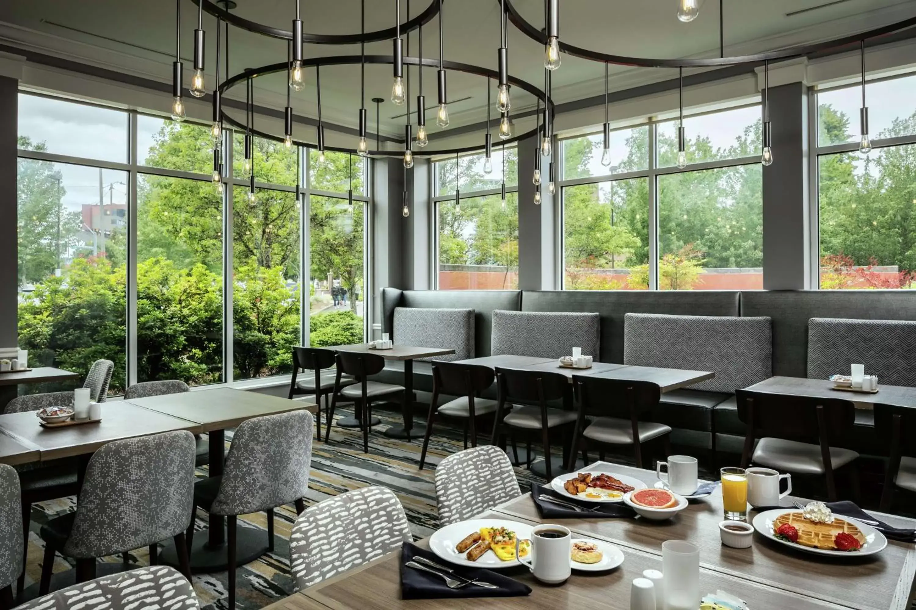 Dining area, Restaurant/Places to Eat in Hilton Garden Inn Corvallis