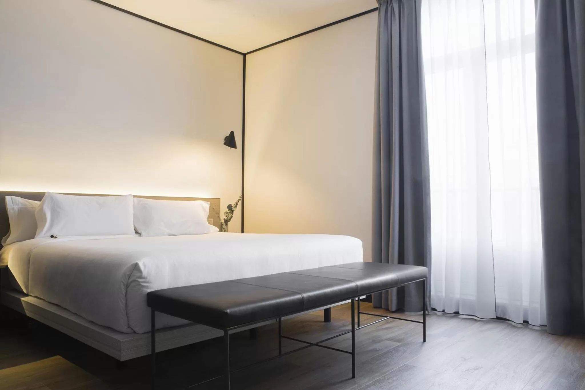 Bedroom, Bed in ICON Embassy