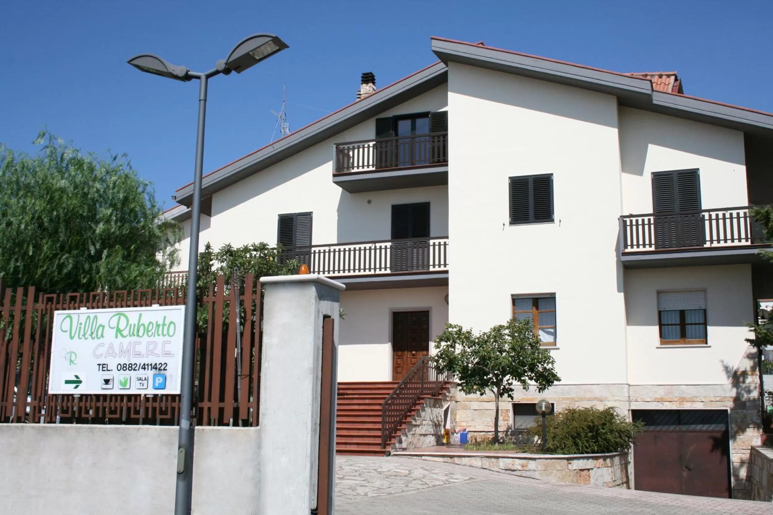 Facade/entrance in Villa Ruberto