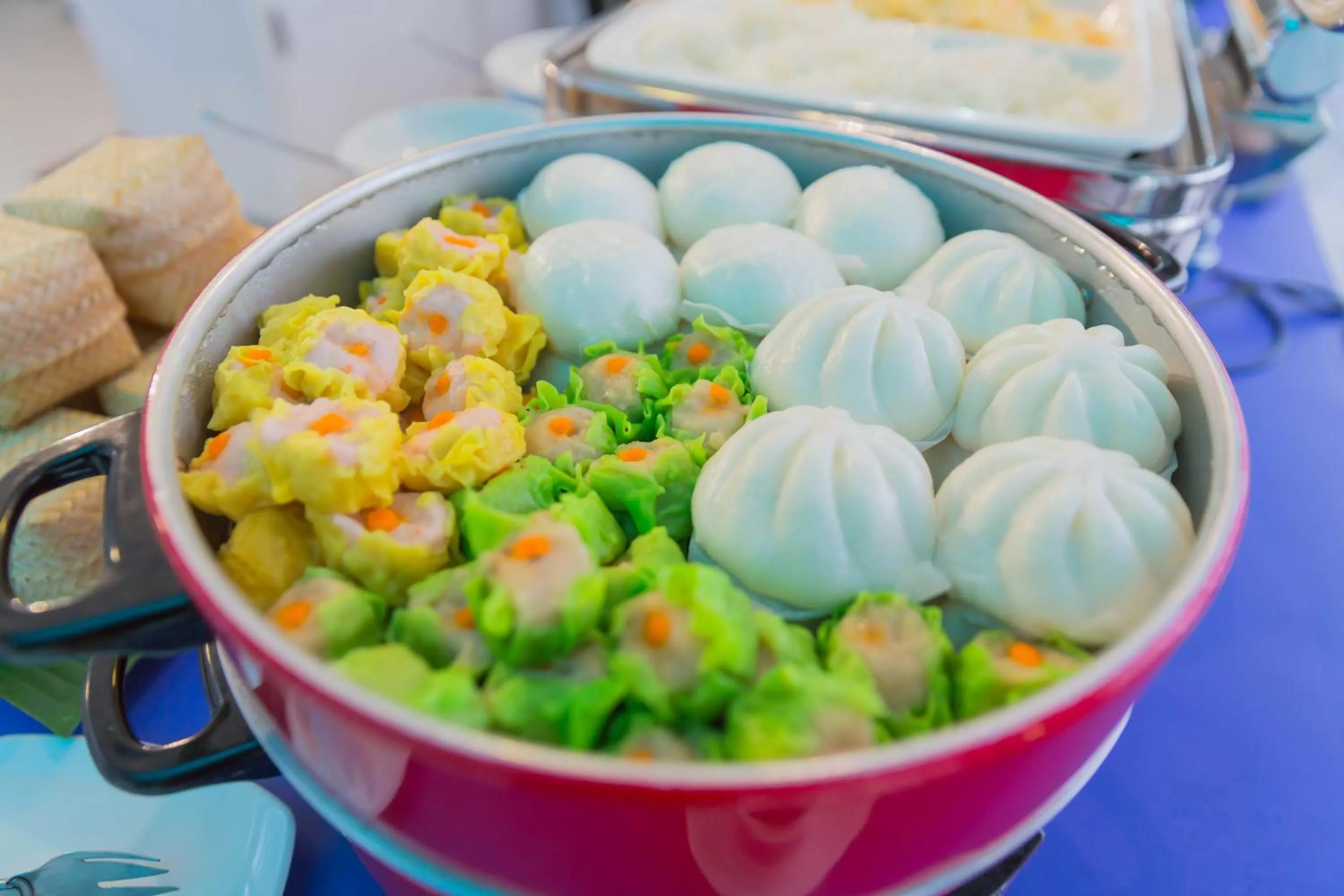 Buffet breakfast in Hotel Zing