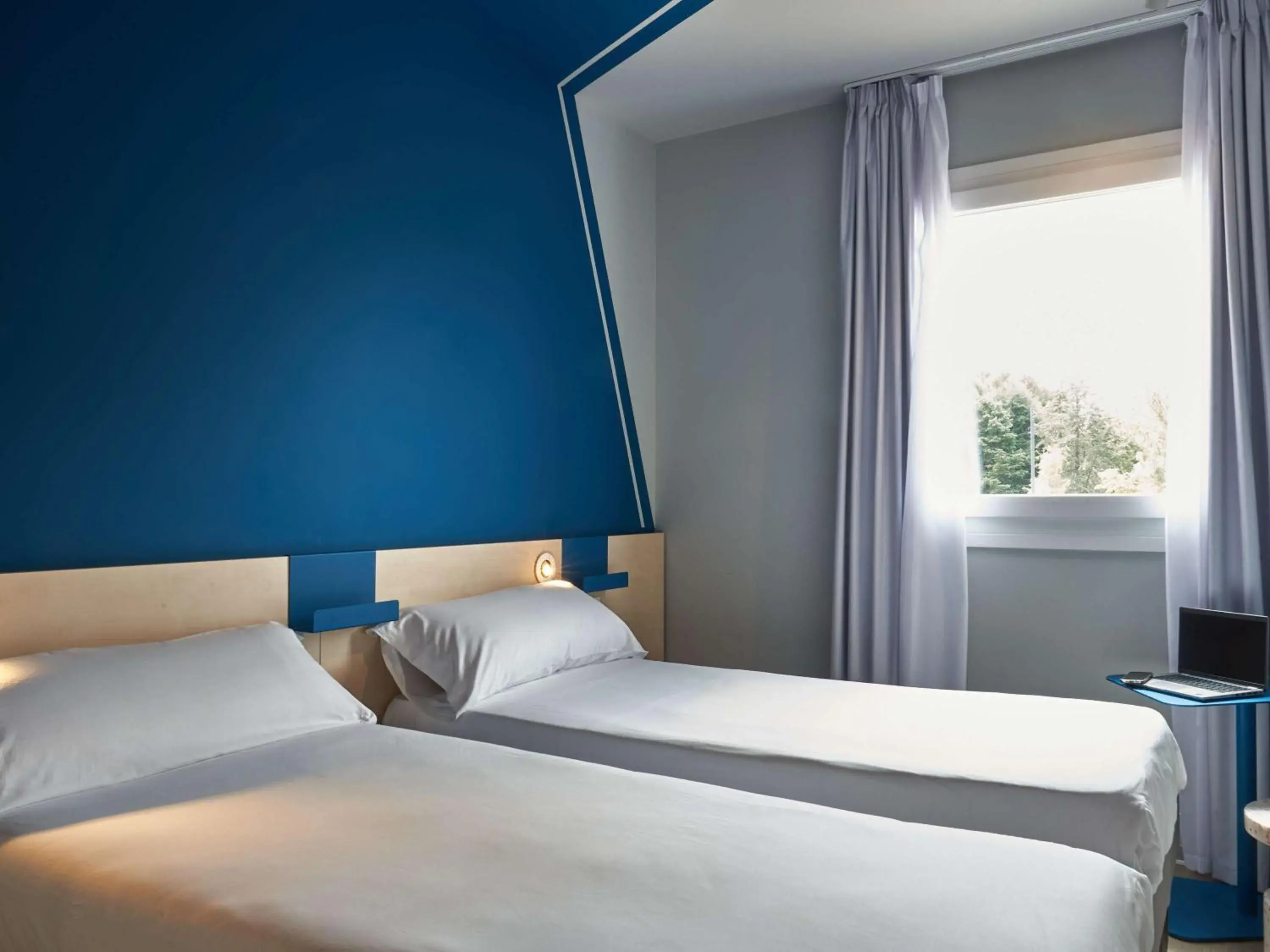 Bedroom, Bed in ibis budget Vitoria Gasteiz