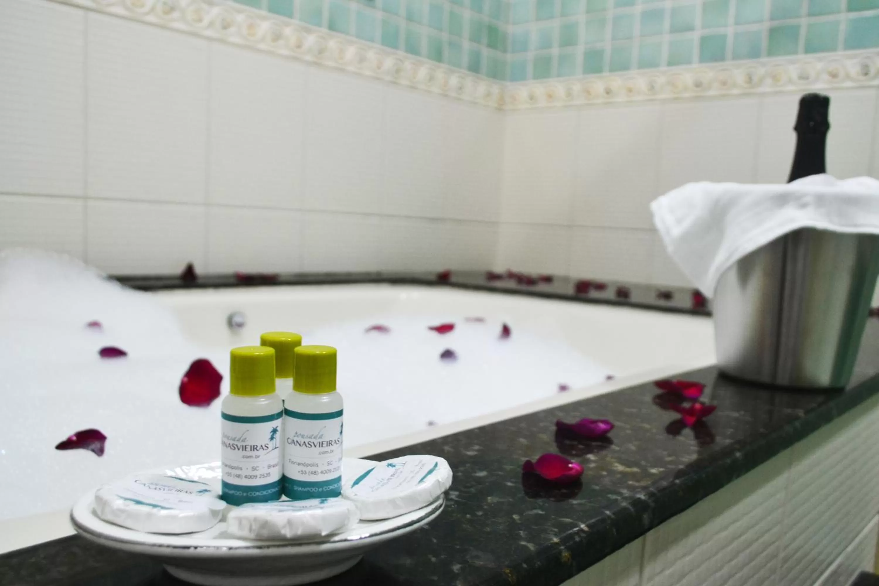 Bathroom in Pousada Canasvieiras