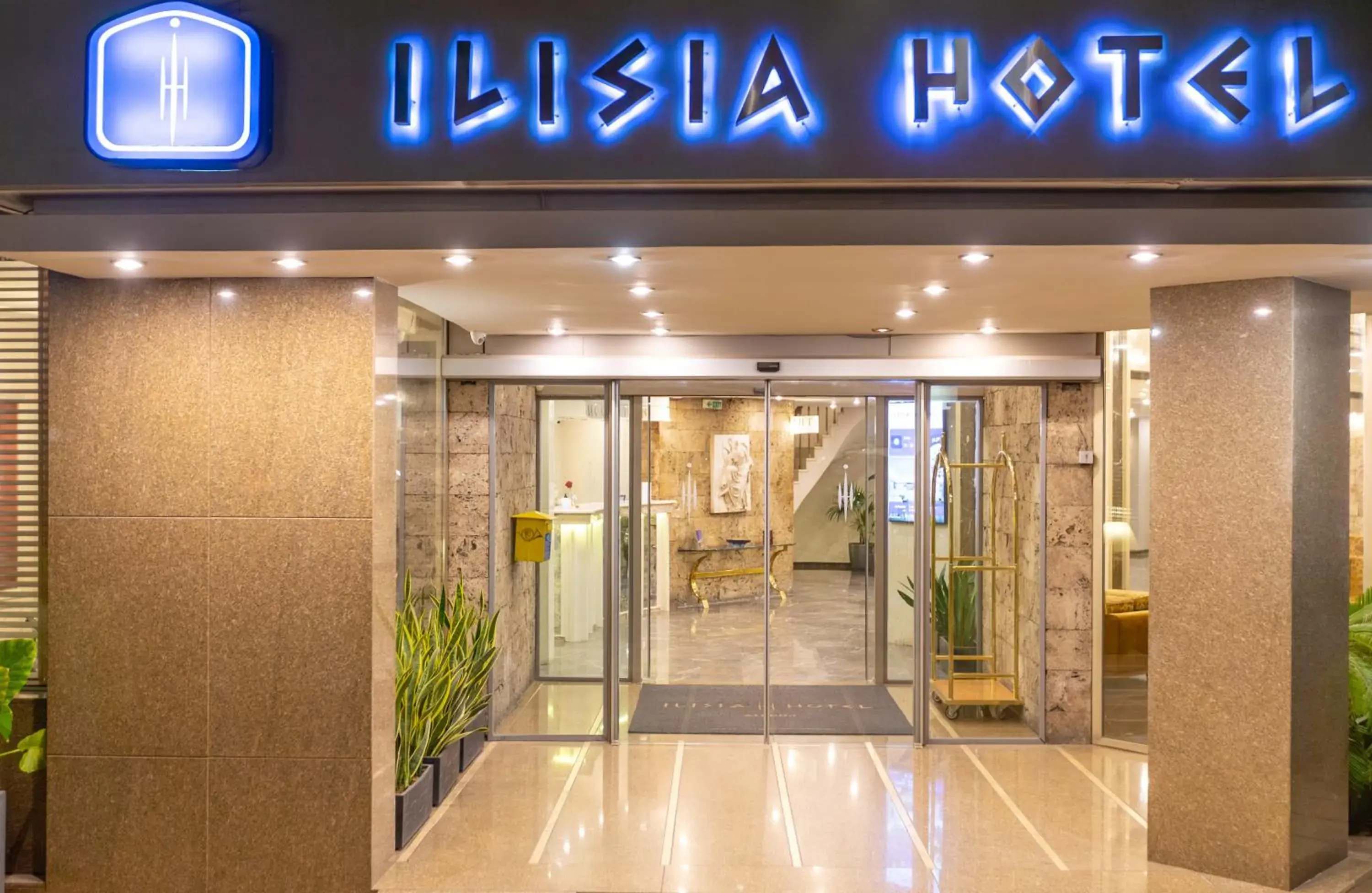 Logo/Certificate/Sign in Ilisia Hotel Athens