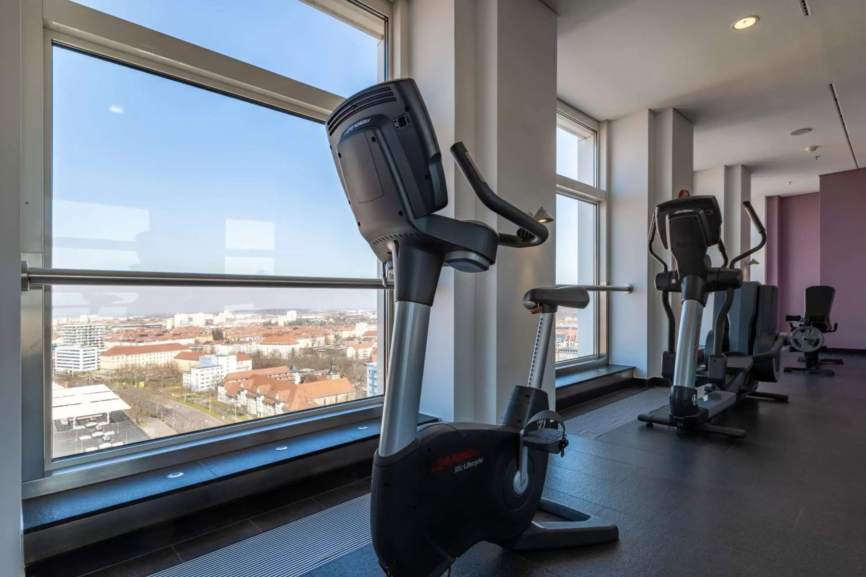 Spa and wellness centre/facilities, Fitness Center/Facilities in Radisson Blu Hotel Erfurt