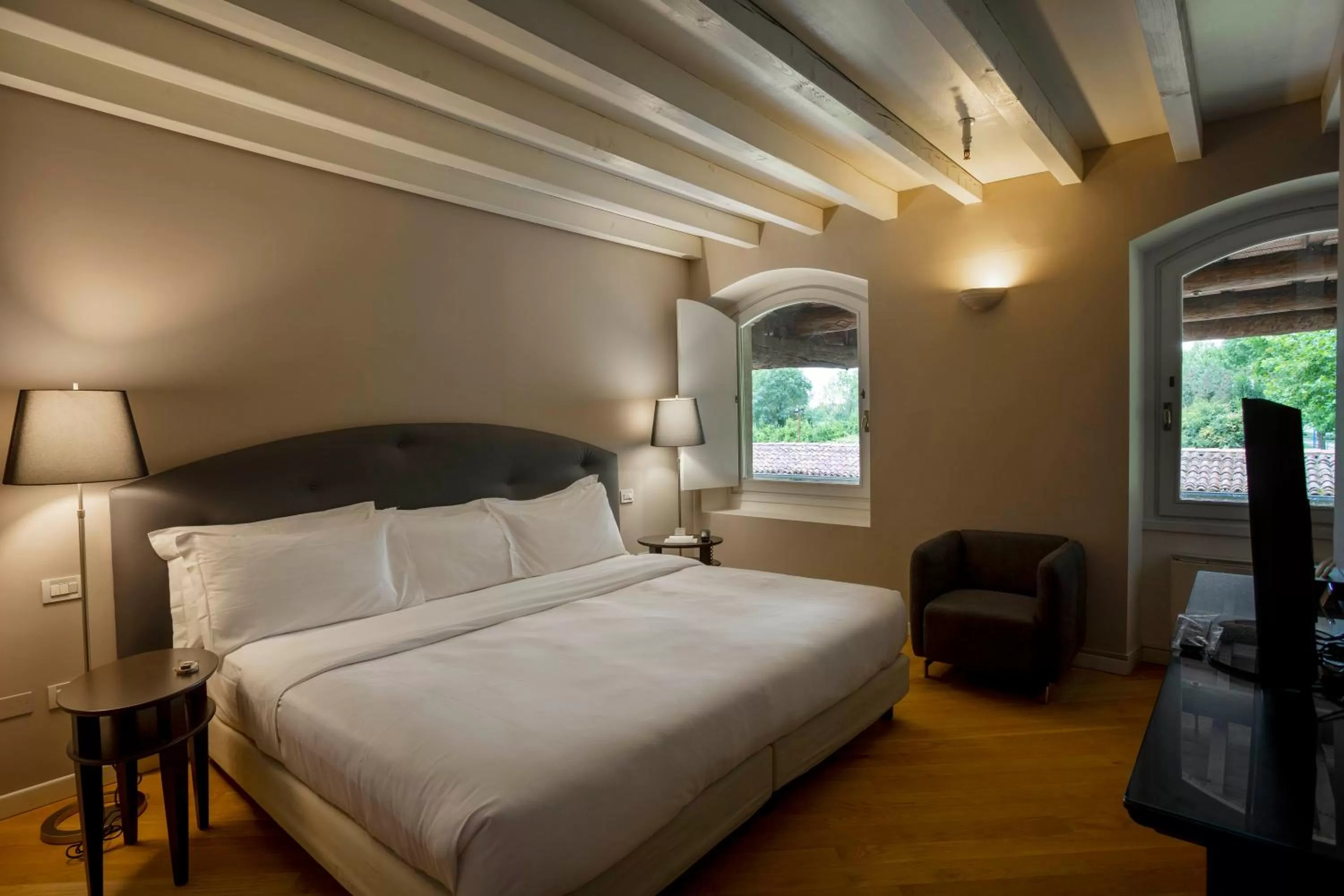 Bedroom, Bed in Santellone Lifestyle Resort